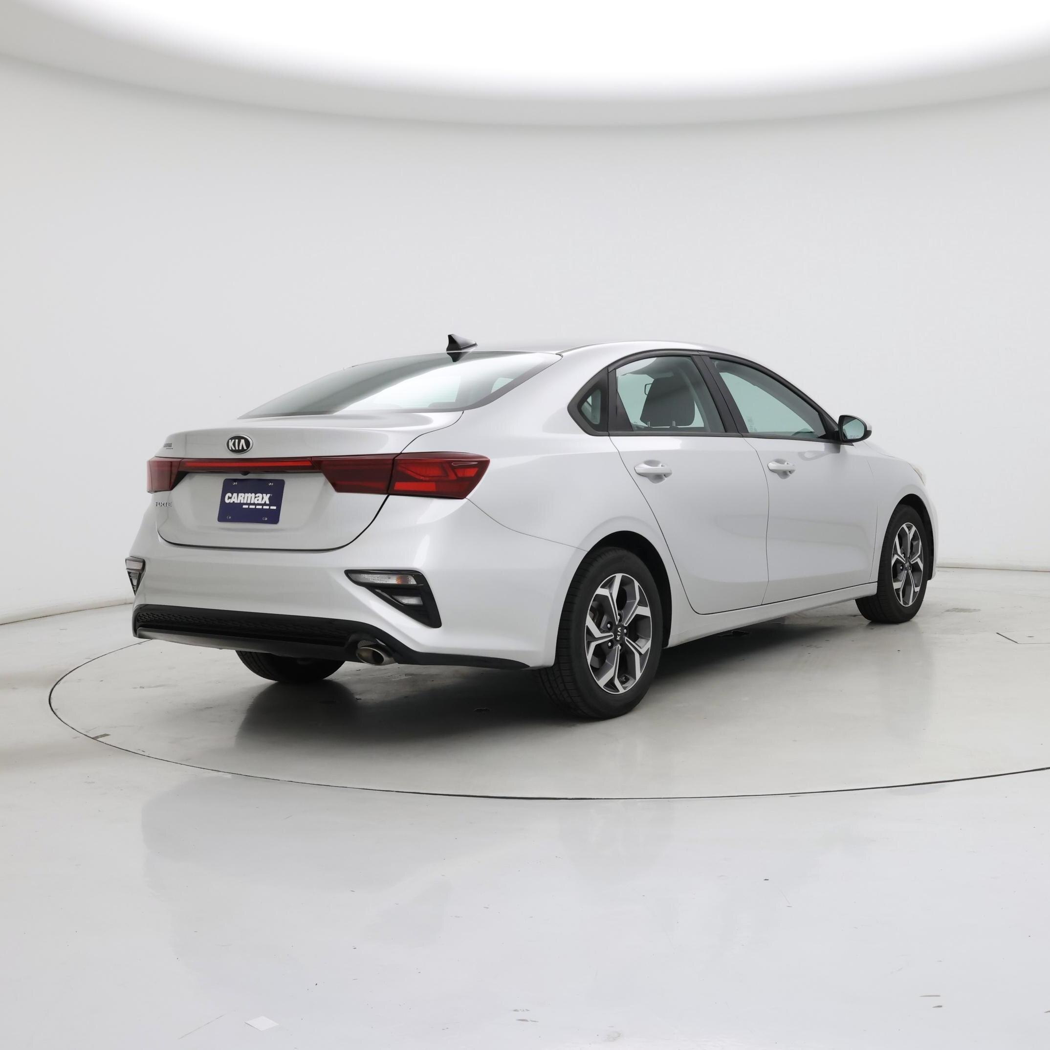 Thumbnail: 2021 Kia Forte - 8
