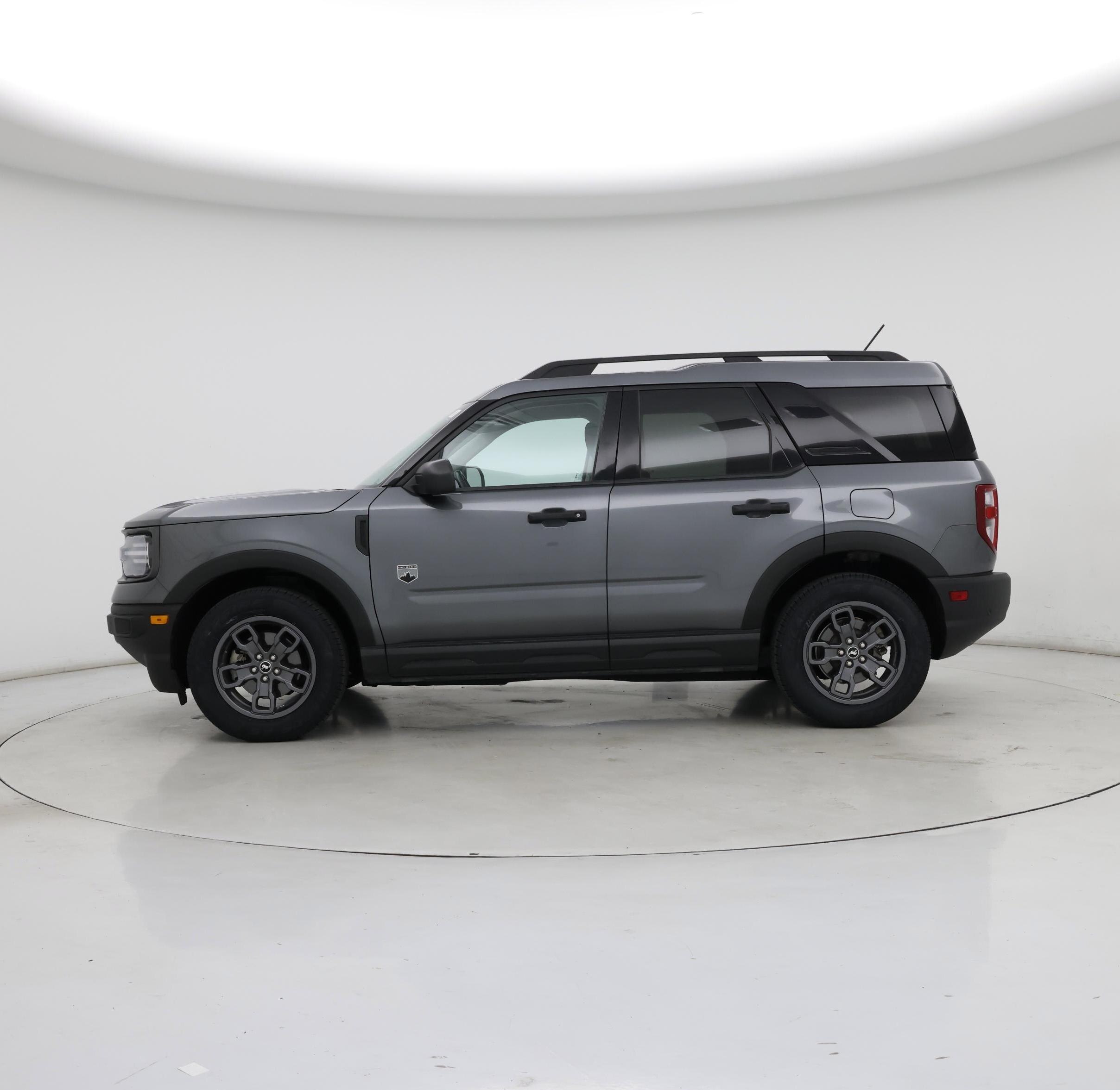 Thumbnail: 2022 Ford Bronco Sport - 3