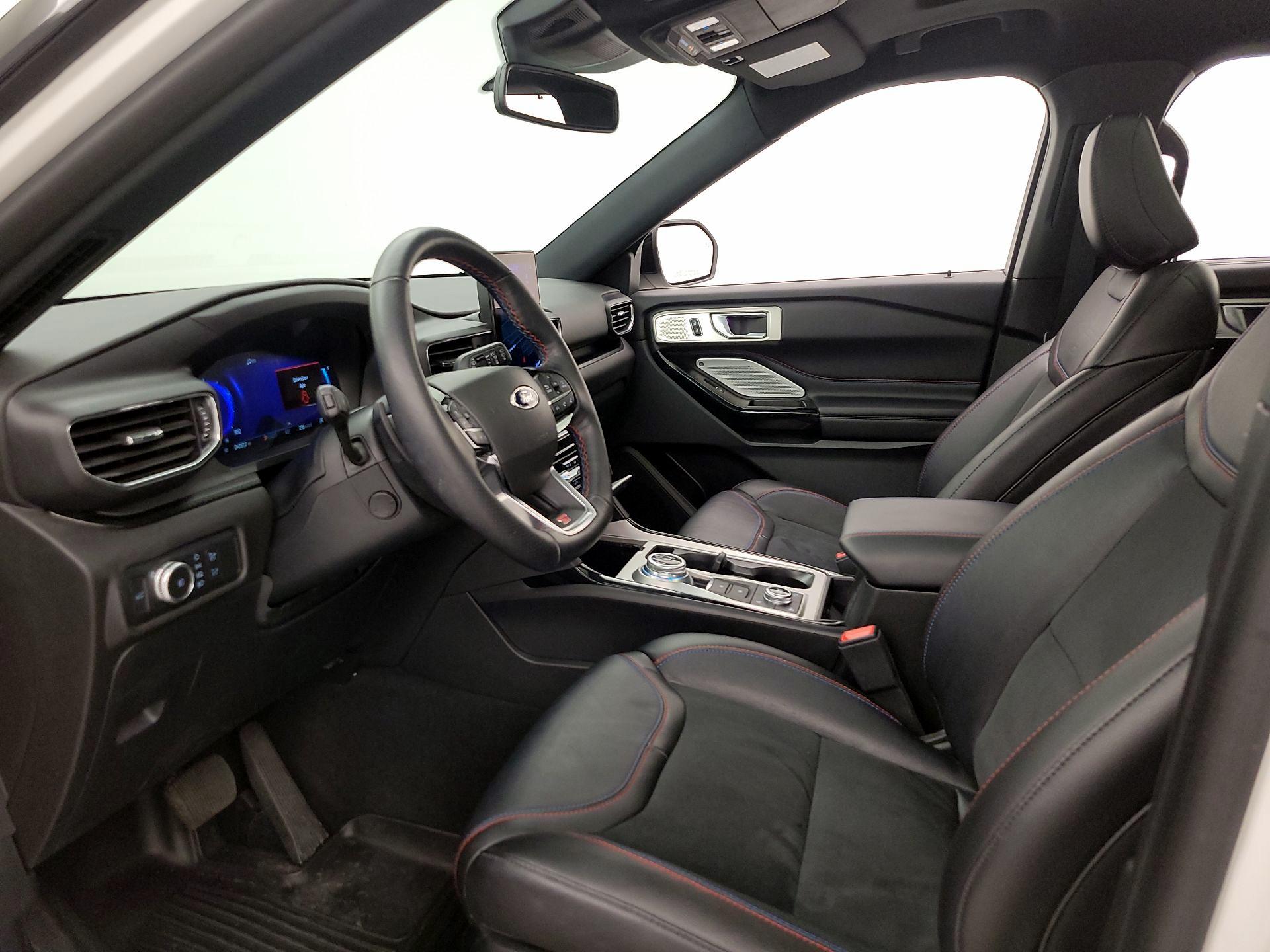 Thumbnail: 2022 Ford Explorer - 11