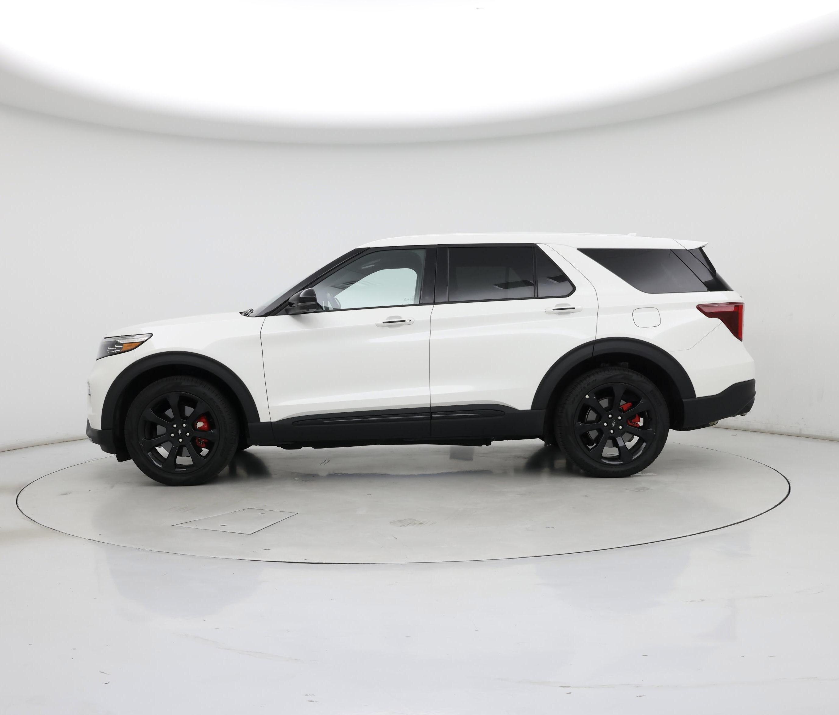 Thumbnail: 2022 Ford Explorer - 3