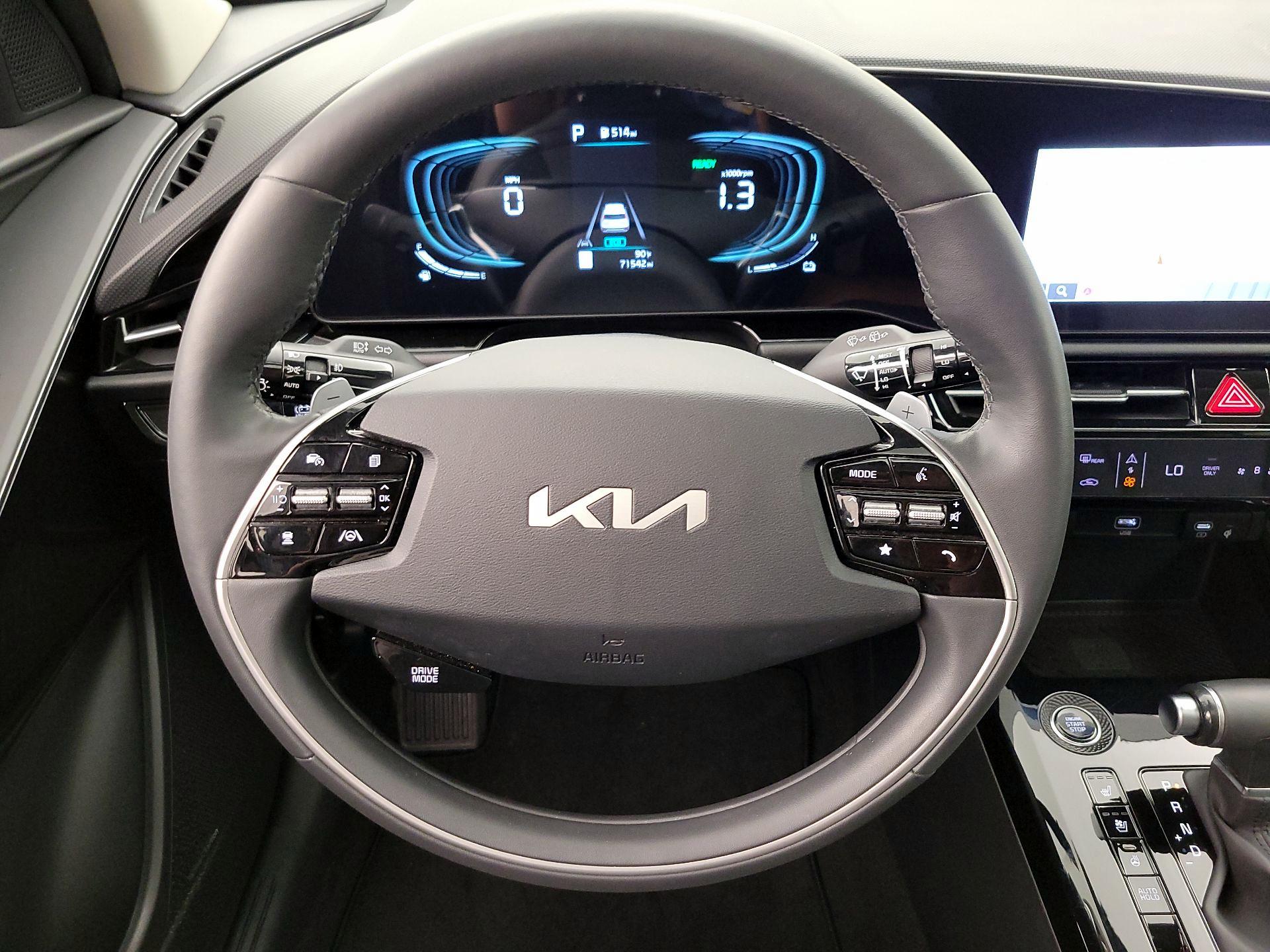 Thumbnail: 2023 Kia Niro - 10