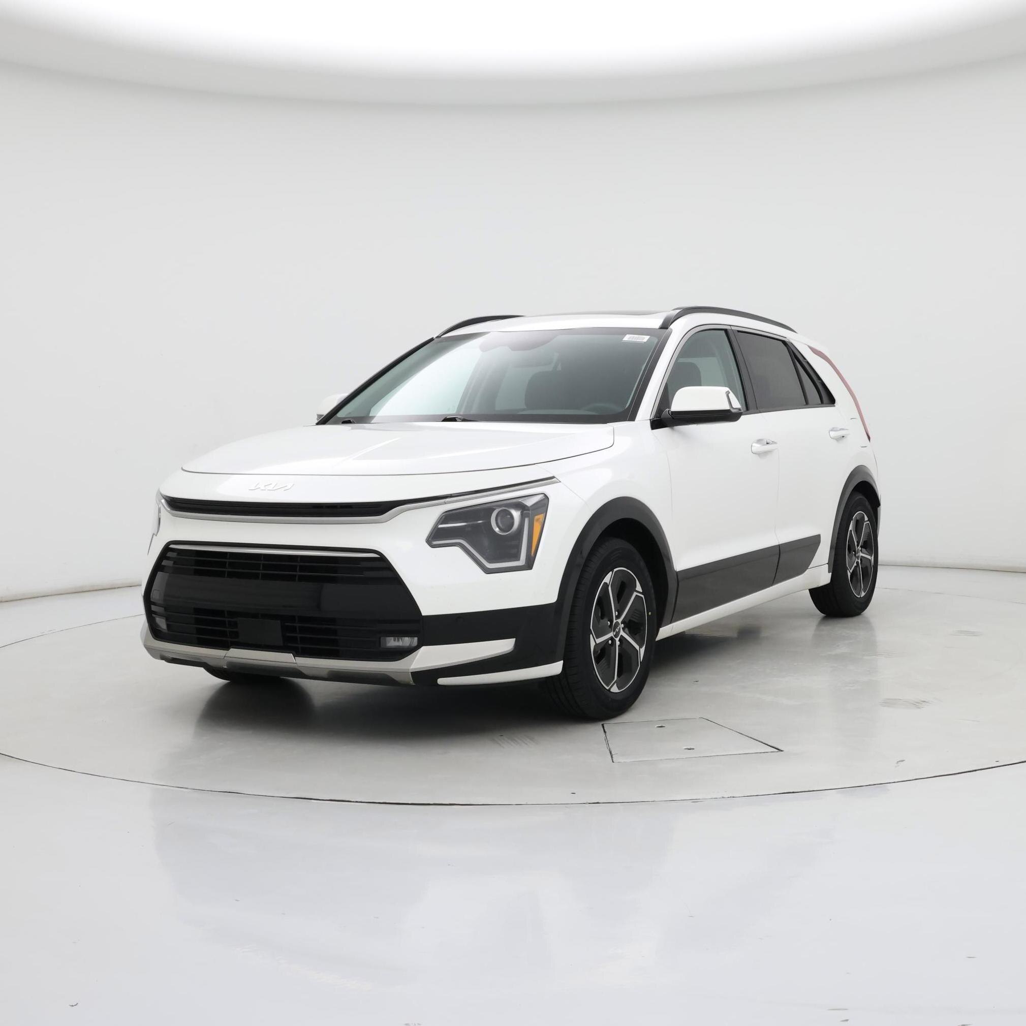 Thumbnail: 2023 Kia Niro - 4