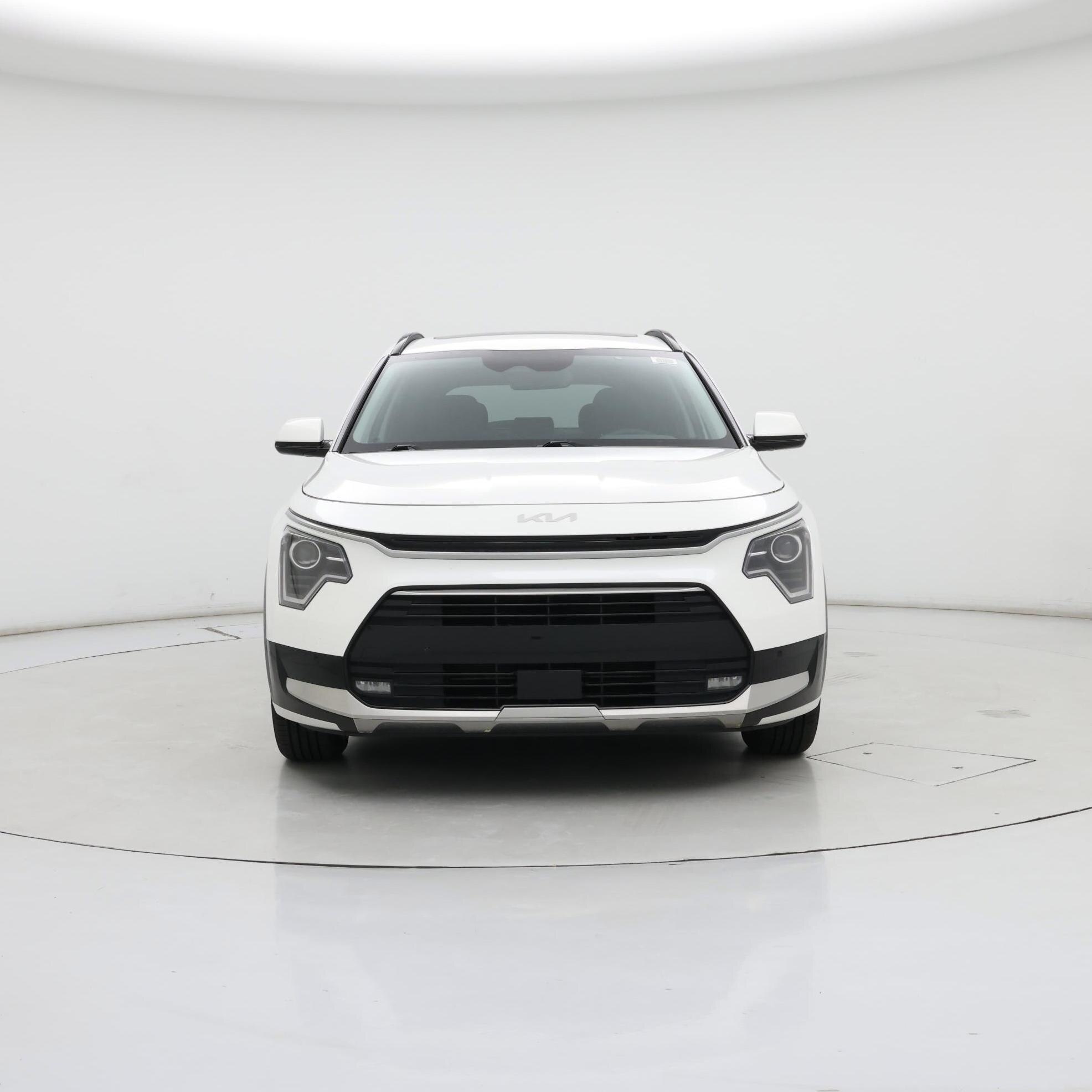 Thumbnail: 2023 Kia Niro - 5