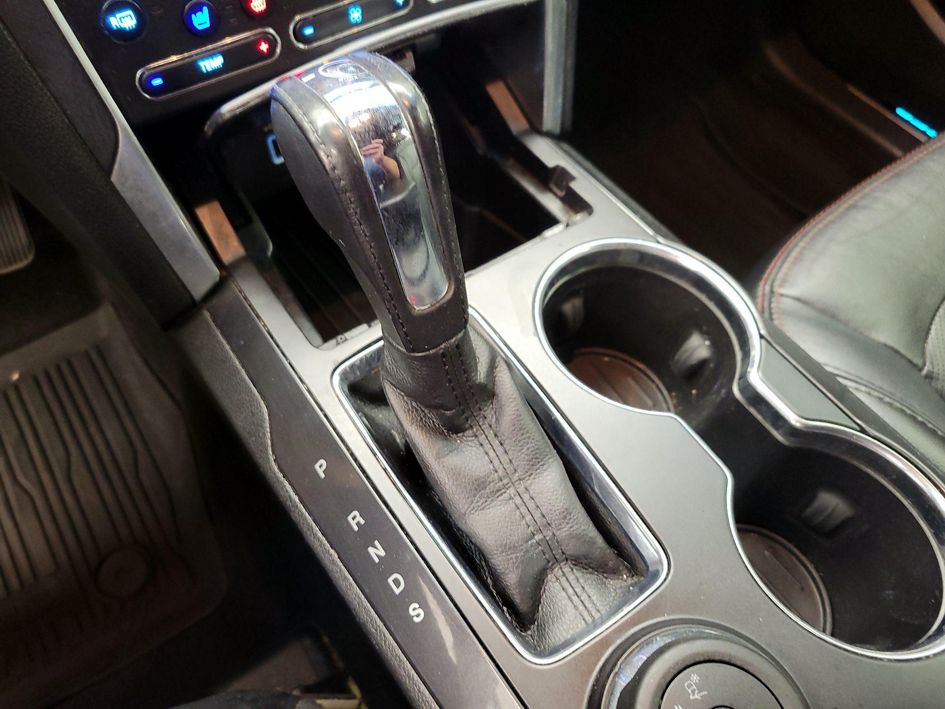 Thumbnail: 2017 Ford Explorer - 17