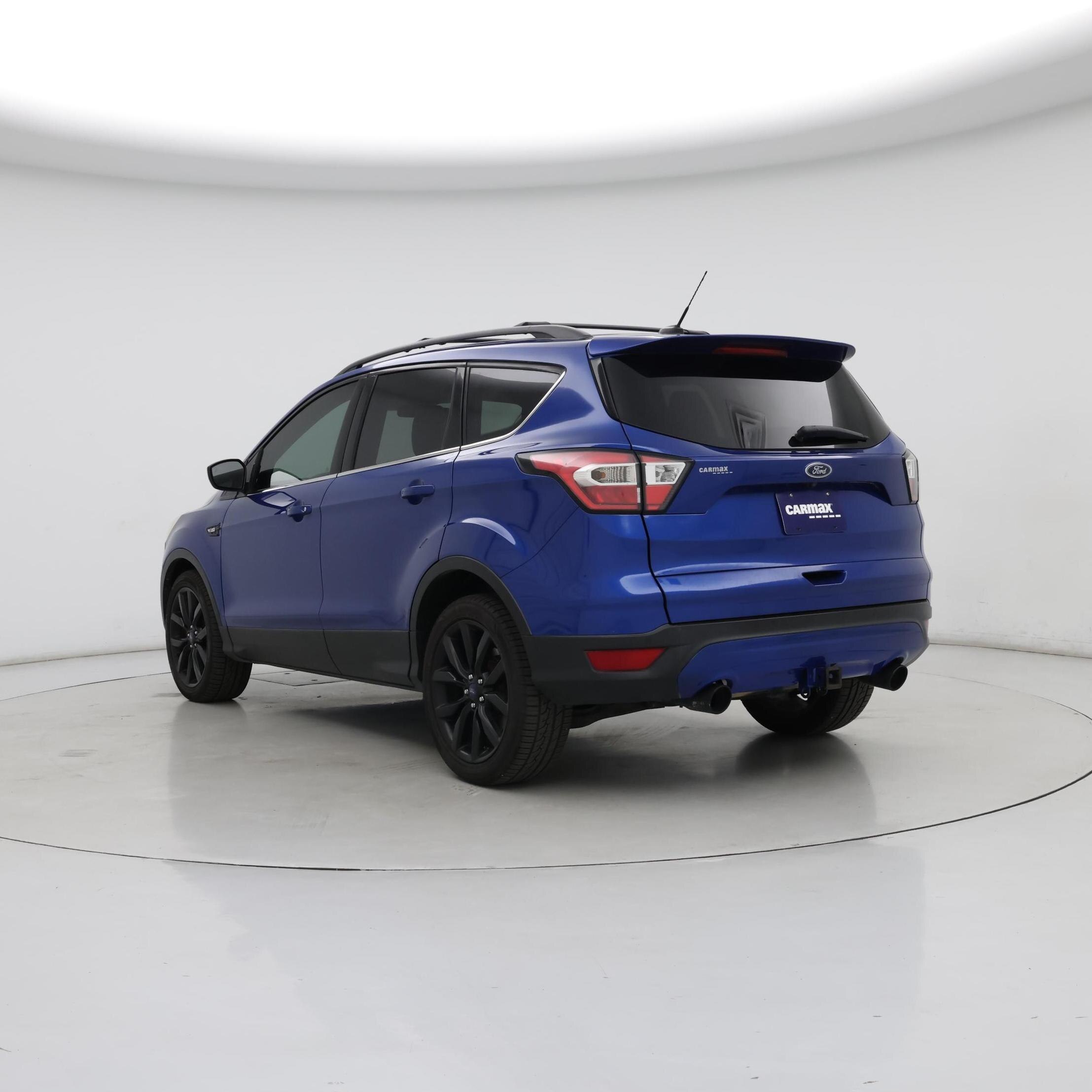 Thumbnail: 2017 Ford Escape - 2