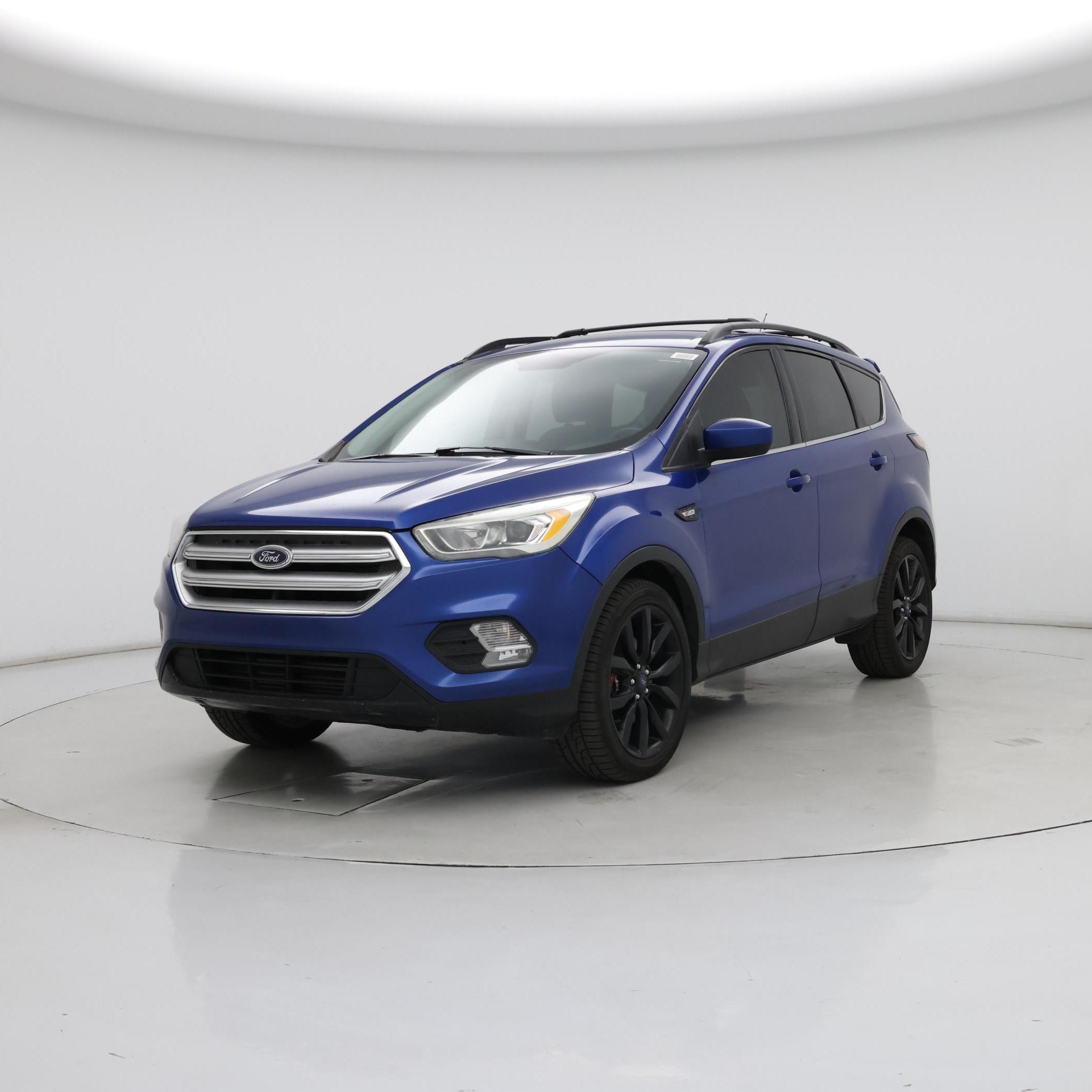 Thumbnail: 2017 Ford Escape - 4