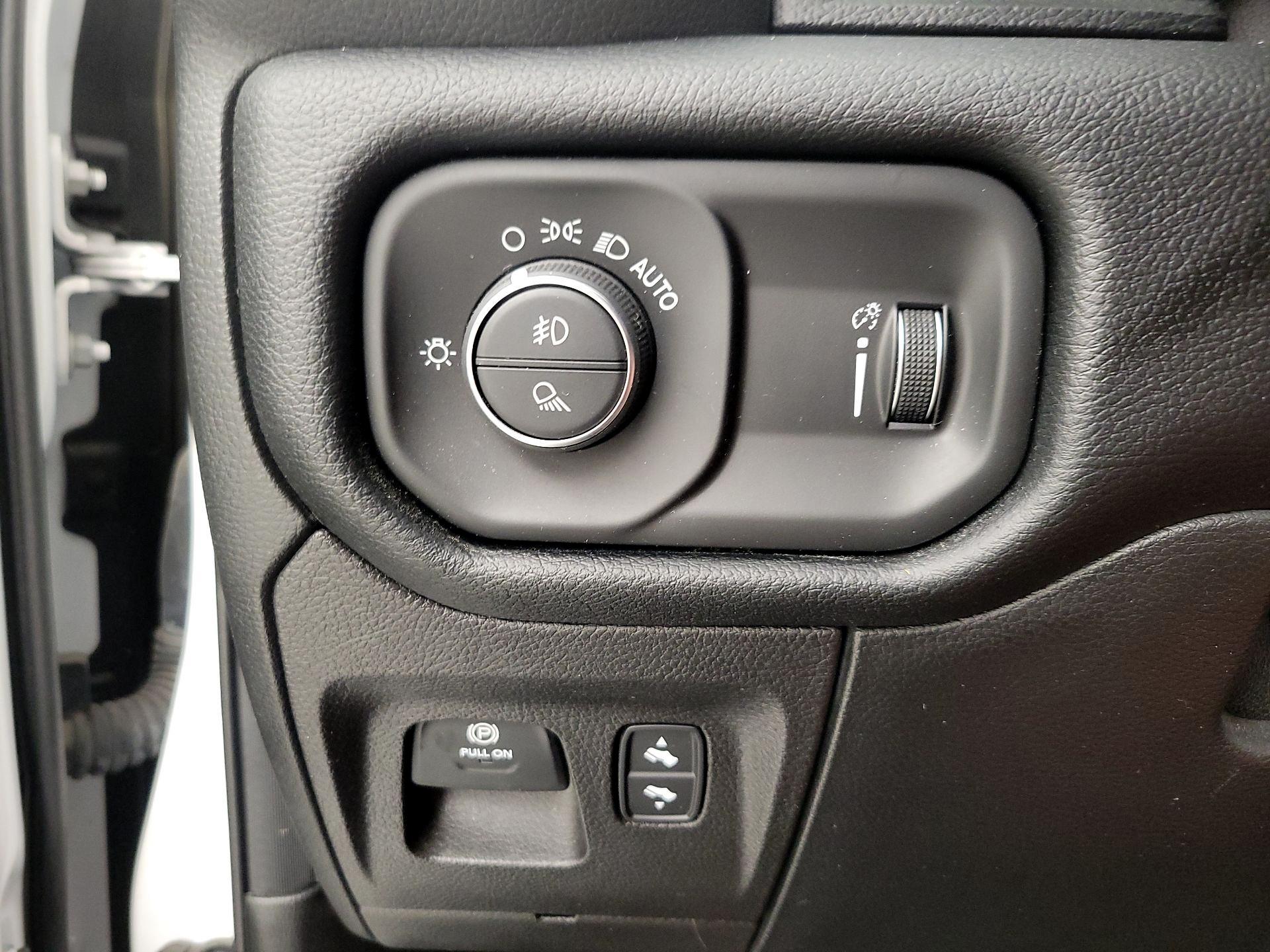Thumbnail: 2021 RAM 1500 - 13