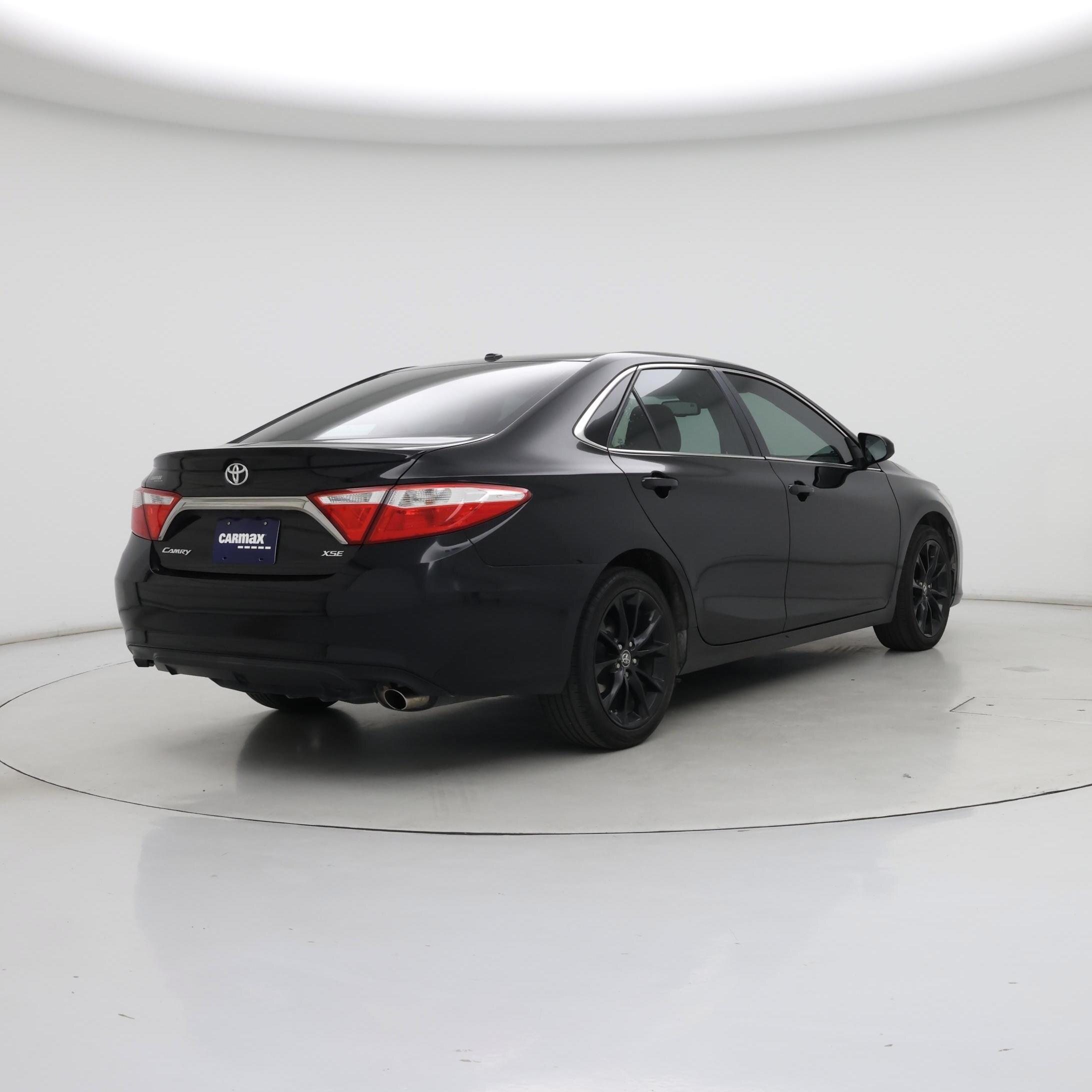 Thumbnail: 2016 Toyota Camry - 8