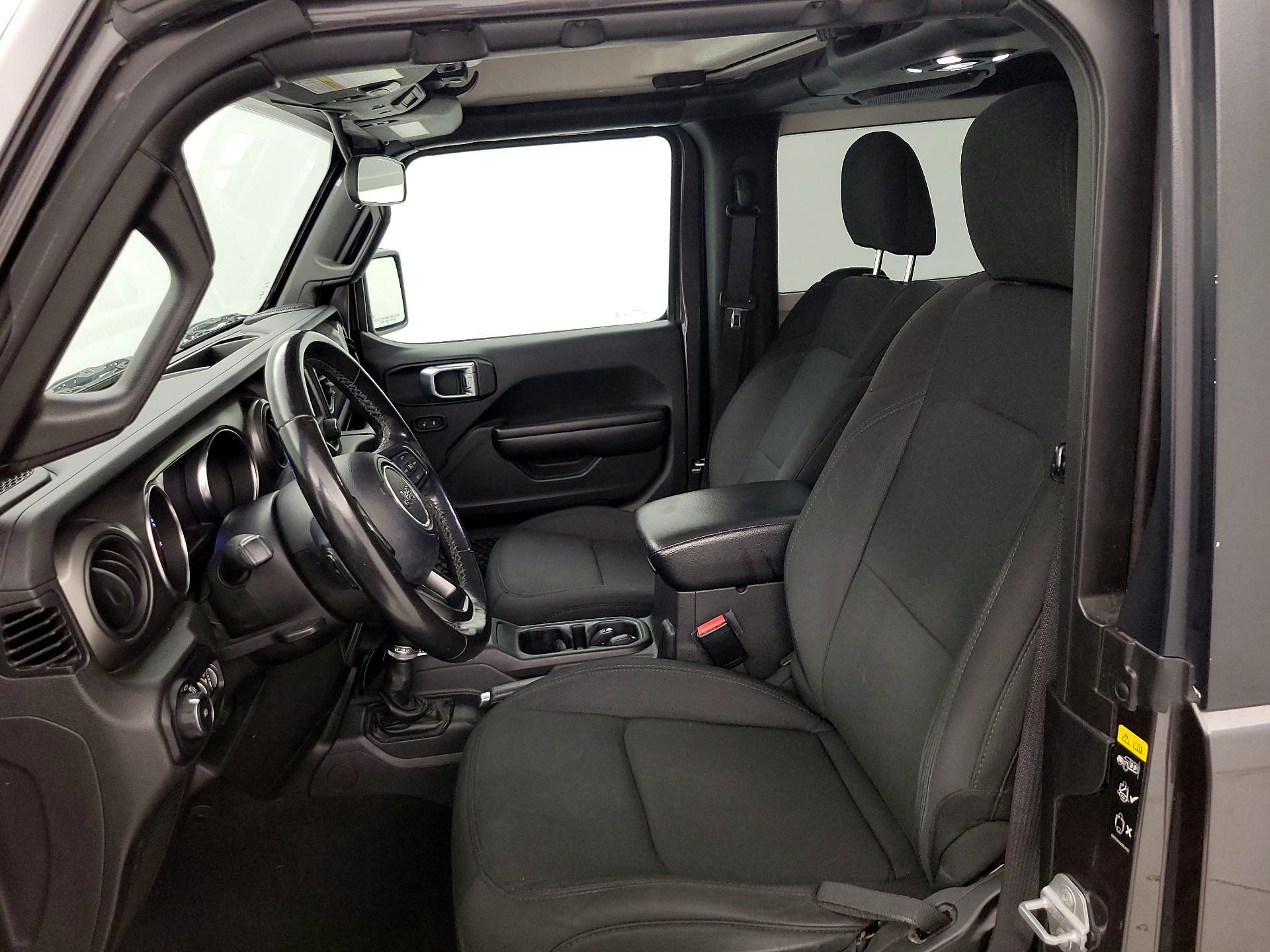 Thumbnail: 2021 Jeep Wrangler - 11