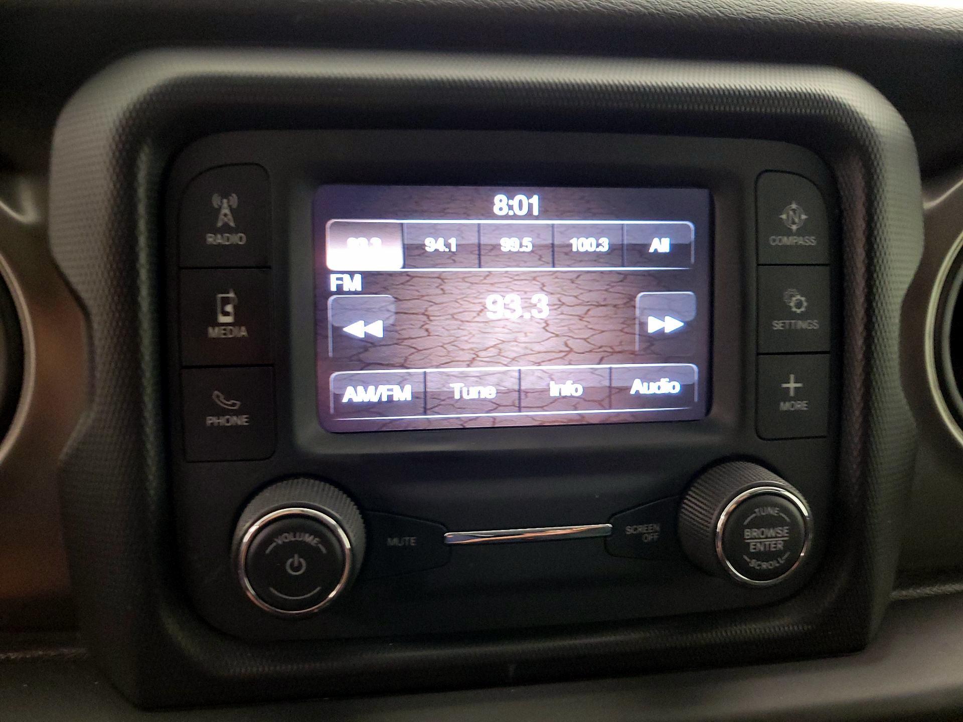 Thumbnail: 2021 Jeep Wrangler - 15