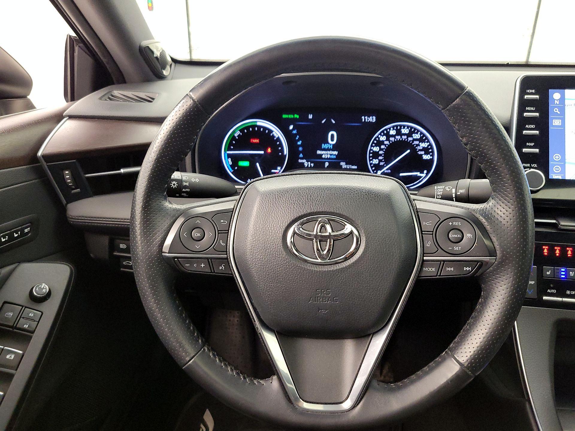 Thumbnail: 2021 Toyota Avalon - 10