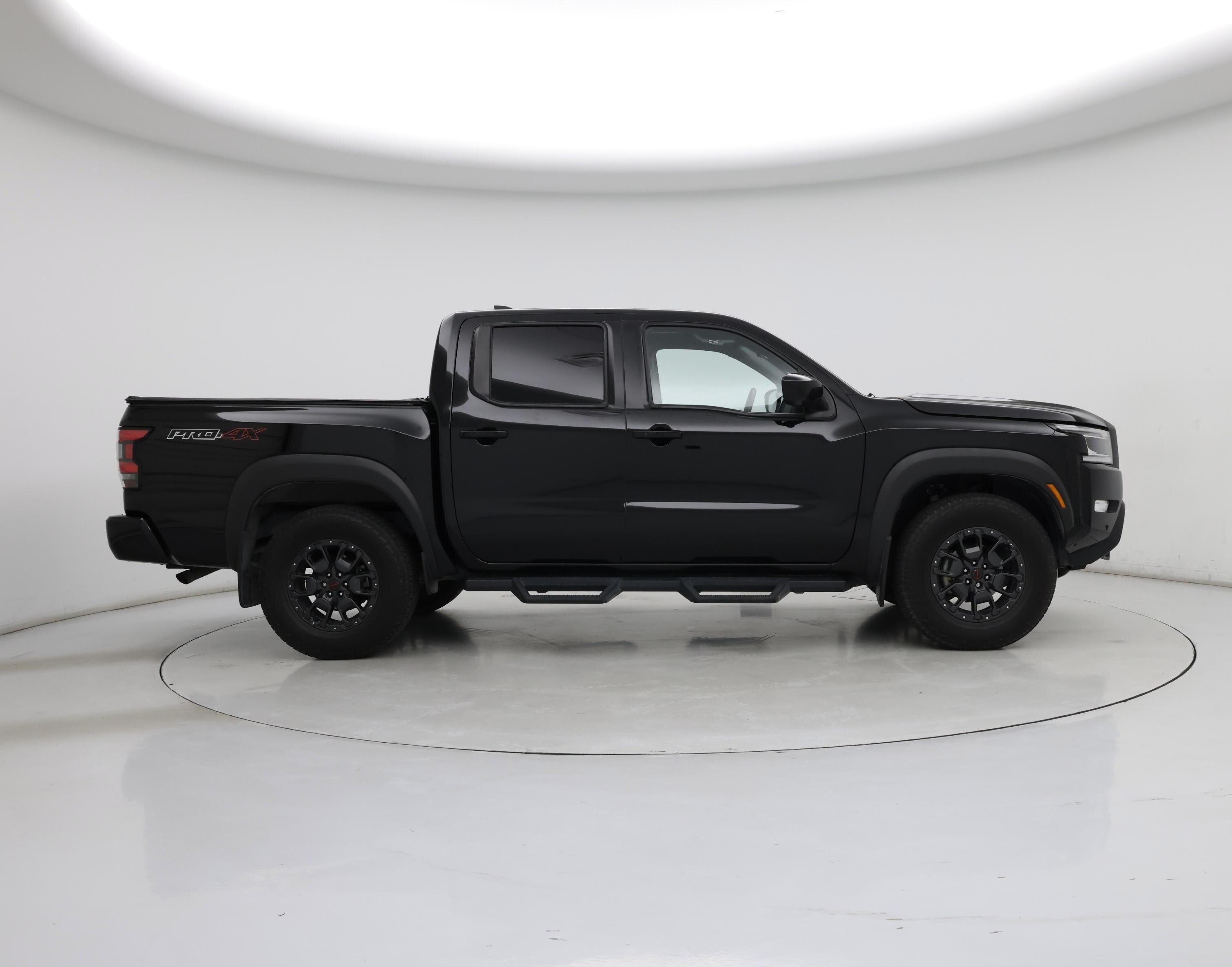 Thumbnail: 2023 Nissan Frontier - 7