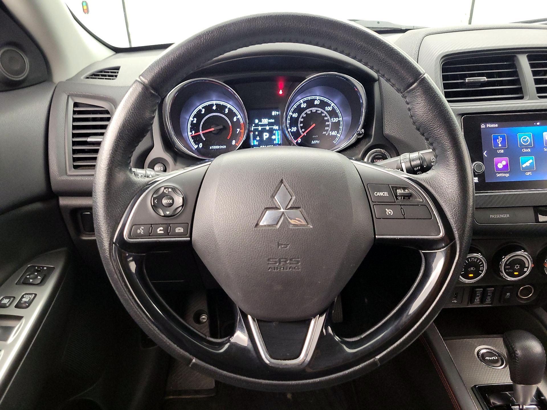 Thumbnail: 2018 Mitsubishi Outlander Sport - 10