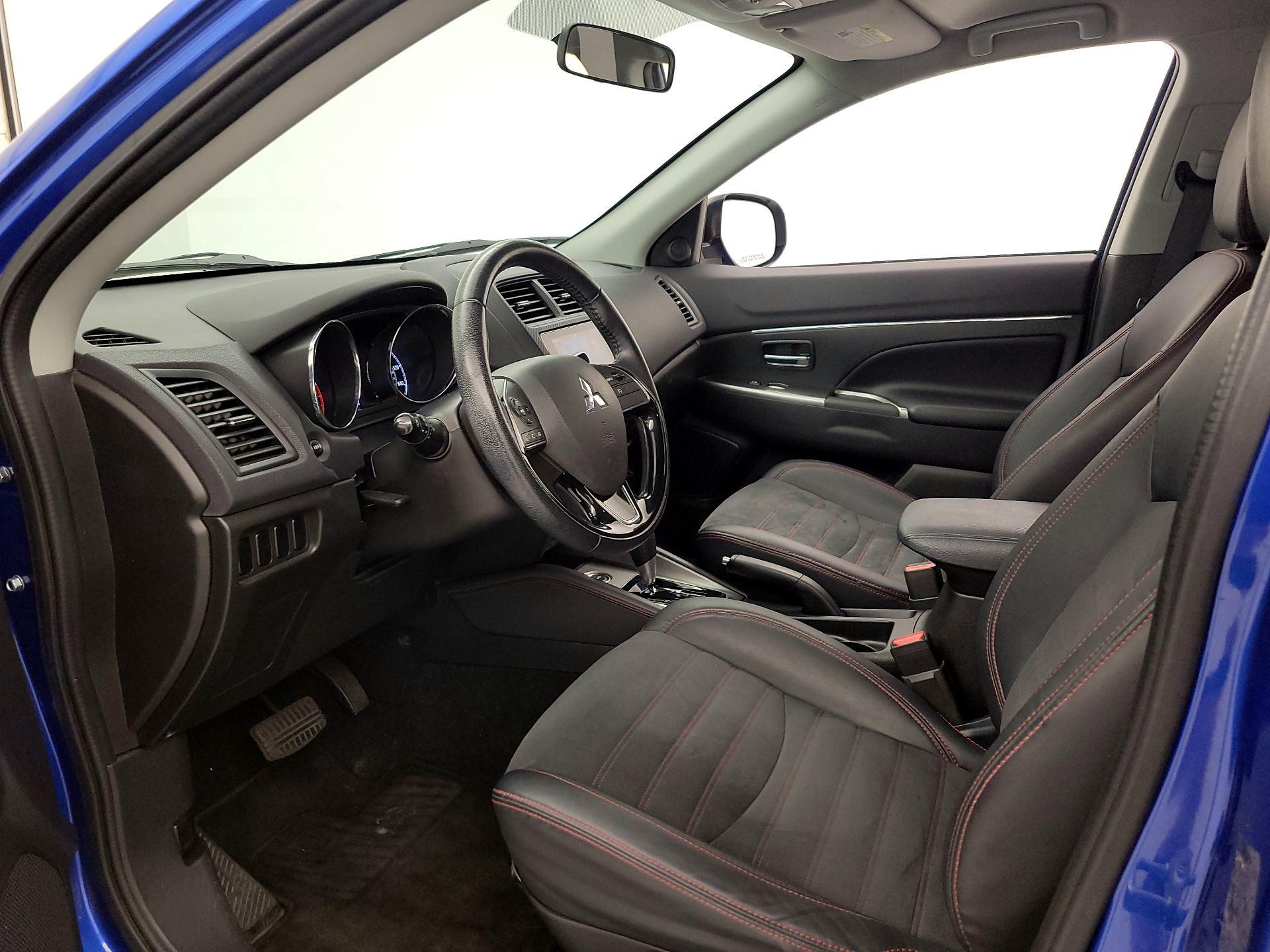 Thumbnail: 2018 Mitsubishi Outlander Sport - 11