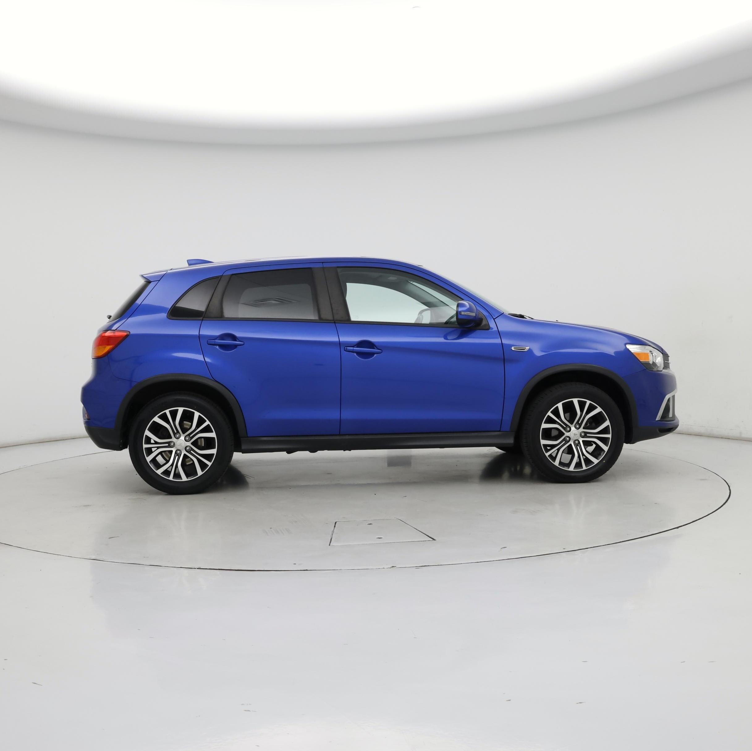 Thumbnail: 2018 Mitsubishi Outlander Sport - 7