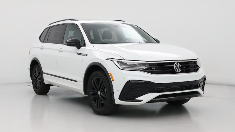 2022 Volkswagen Tiguan SE R-Line Black Hero Image