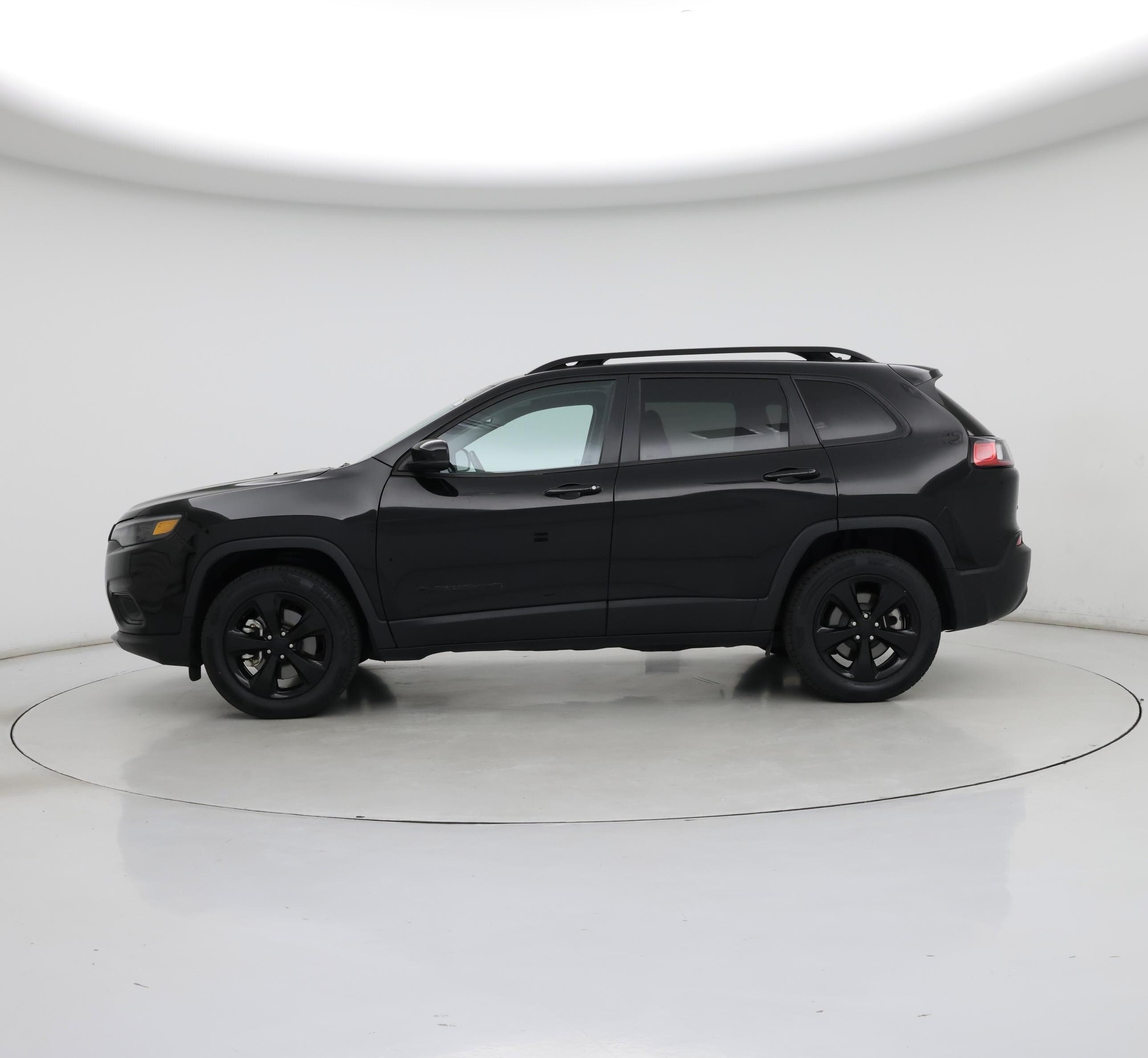 Thumbnail: 2021 Jeep Cherokee - 3