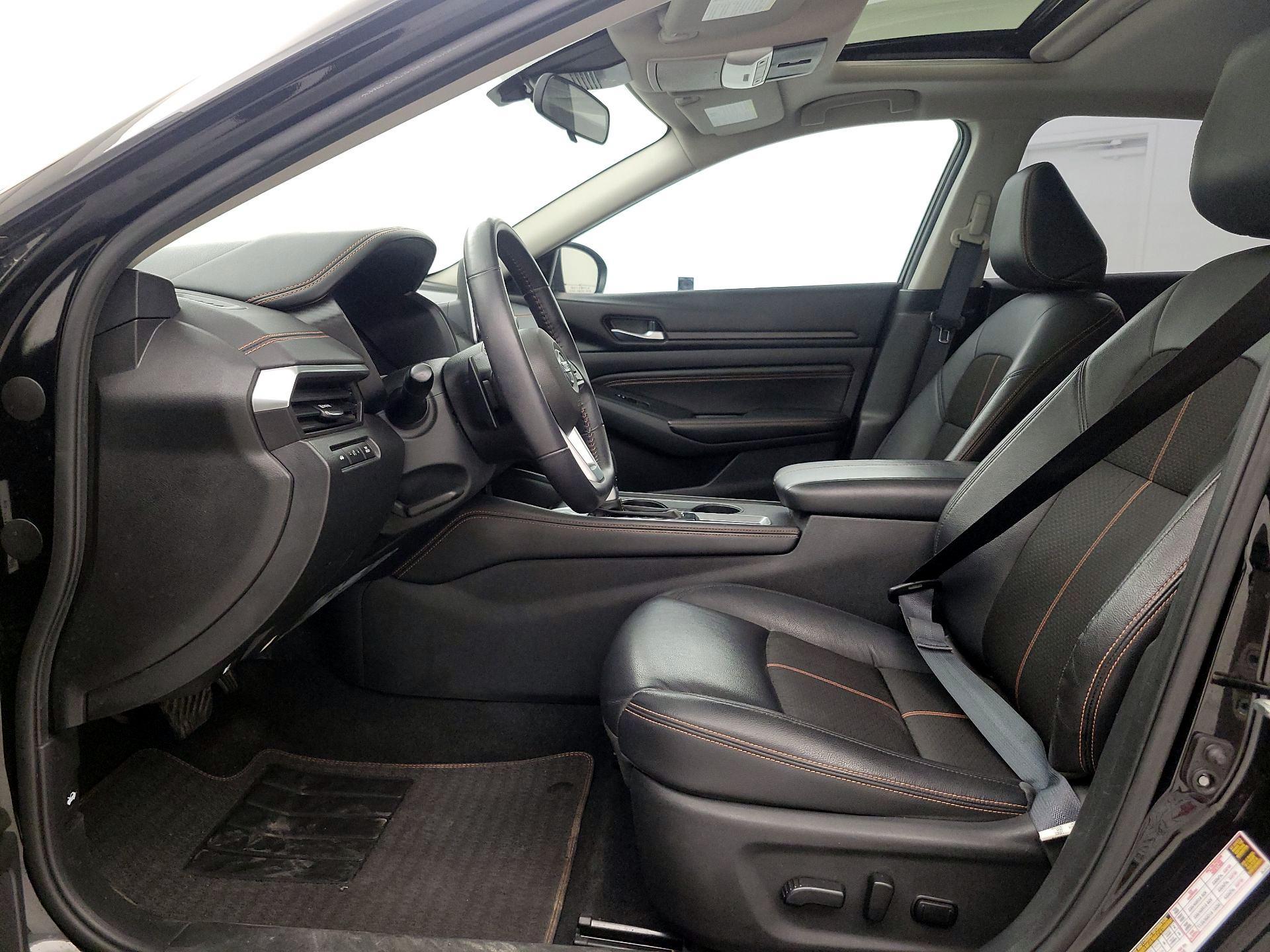 Thumbnail: 2021 Nissan Altima - 11