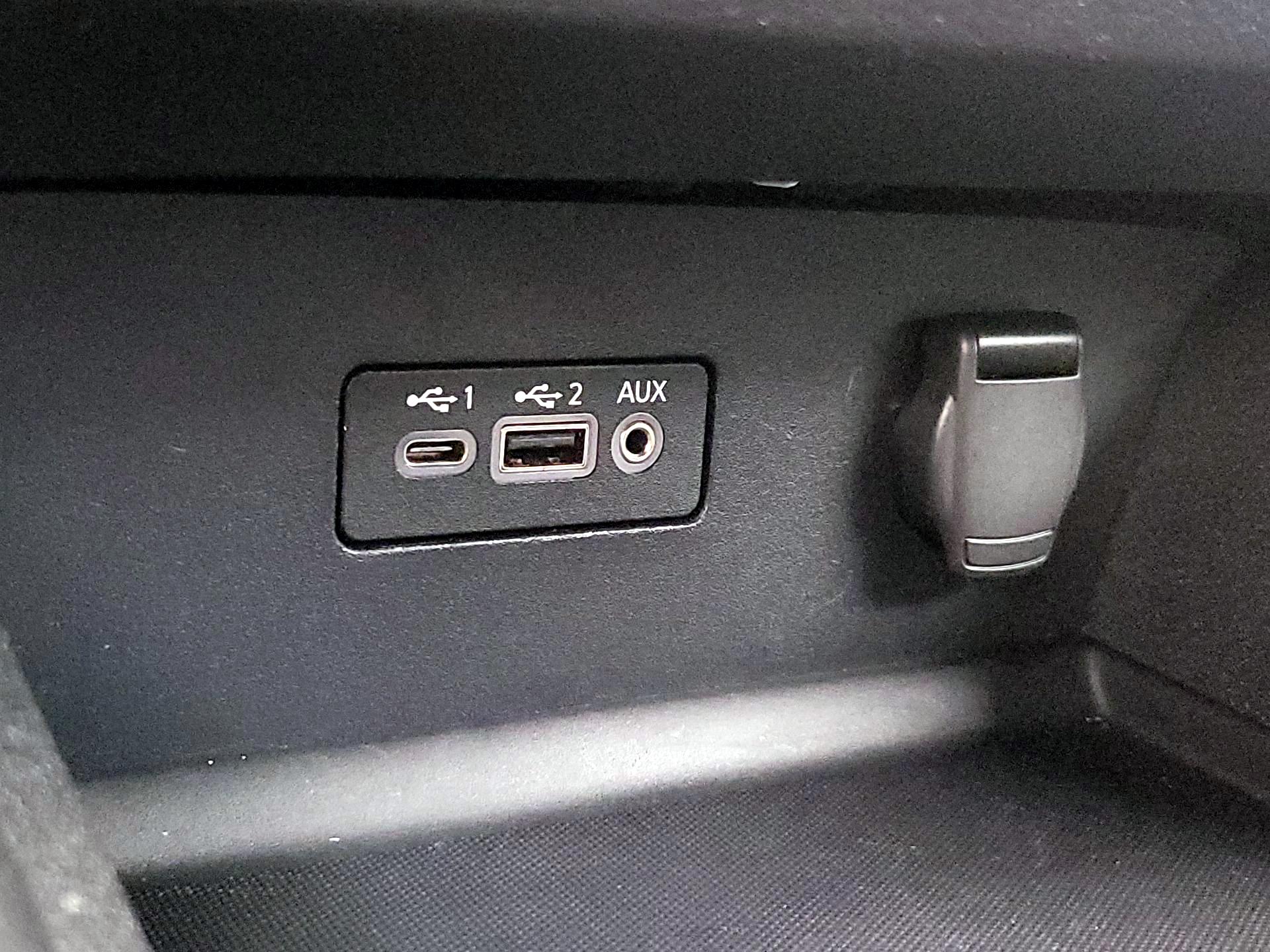 Thumbnail: 2021 Nissan Altima - 18