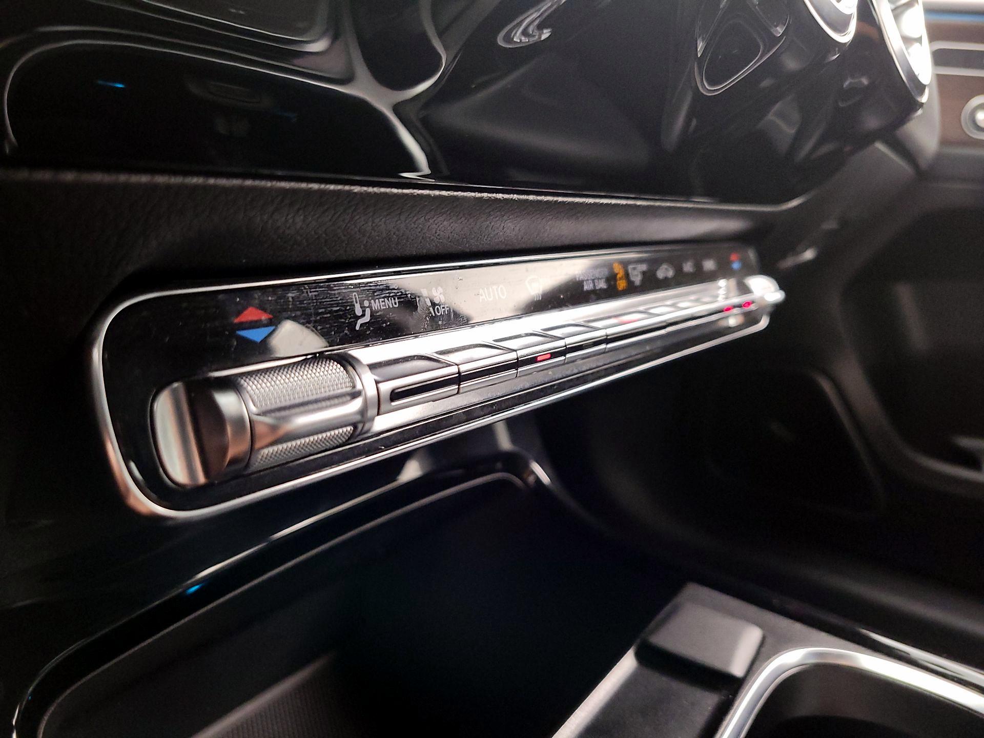 Thumbnail: 2019 Mercedes-Benz A-Class - 17