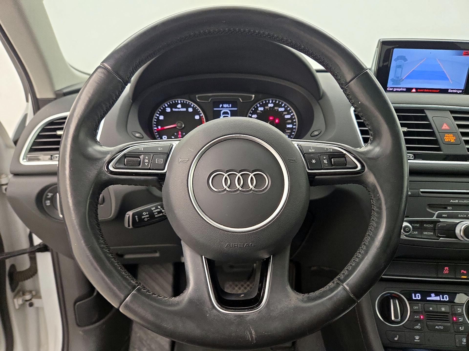 Thumbnail: 2017 Audi Q3 - 10