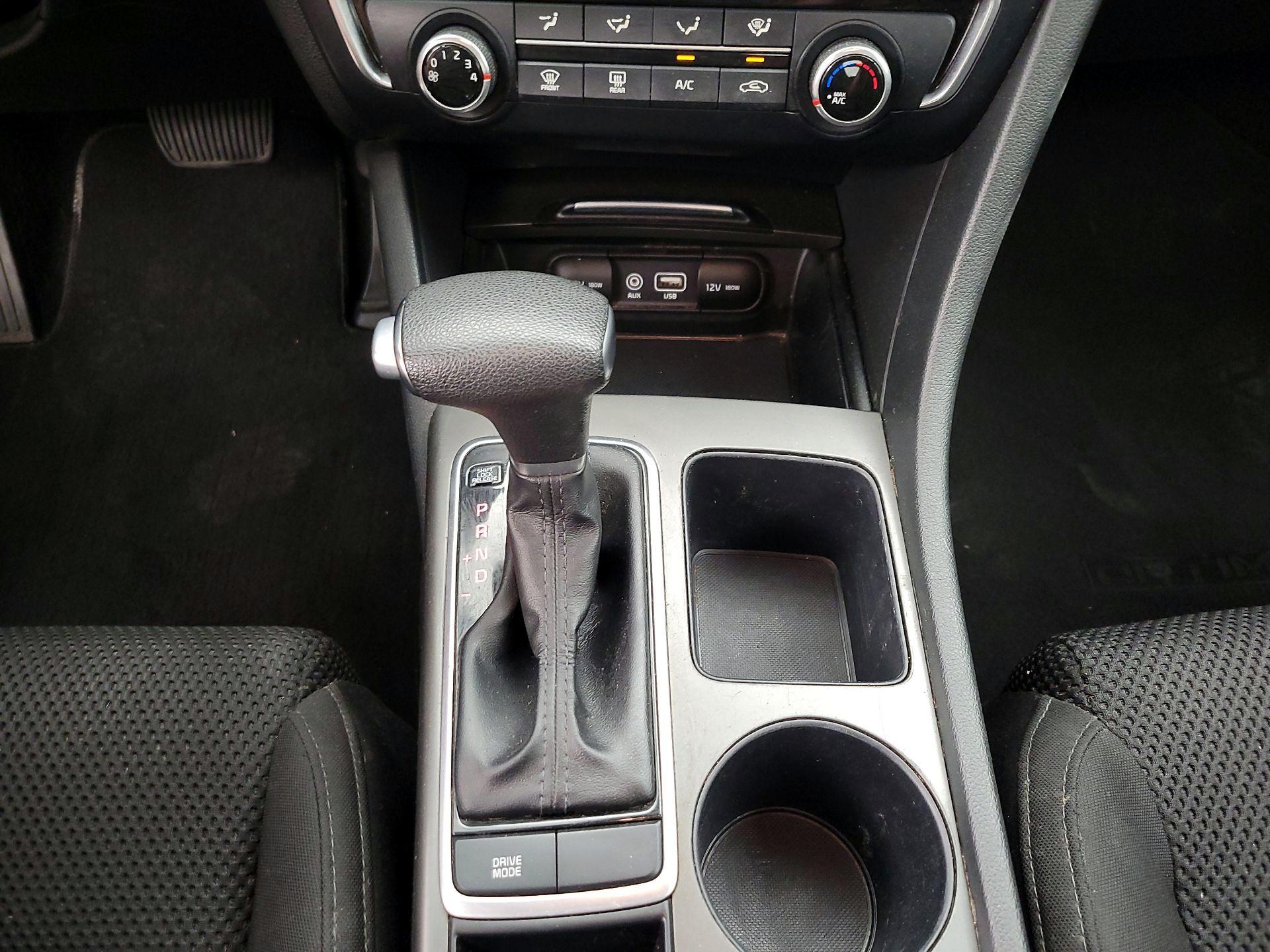 Thumbnail: 2019 Kia Optima - 17