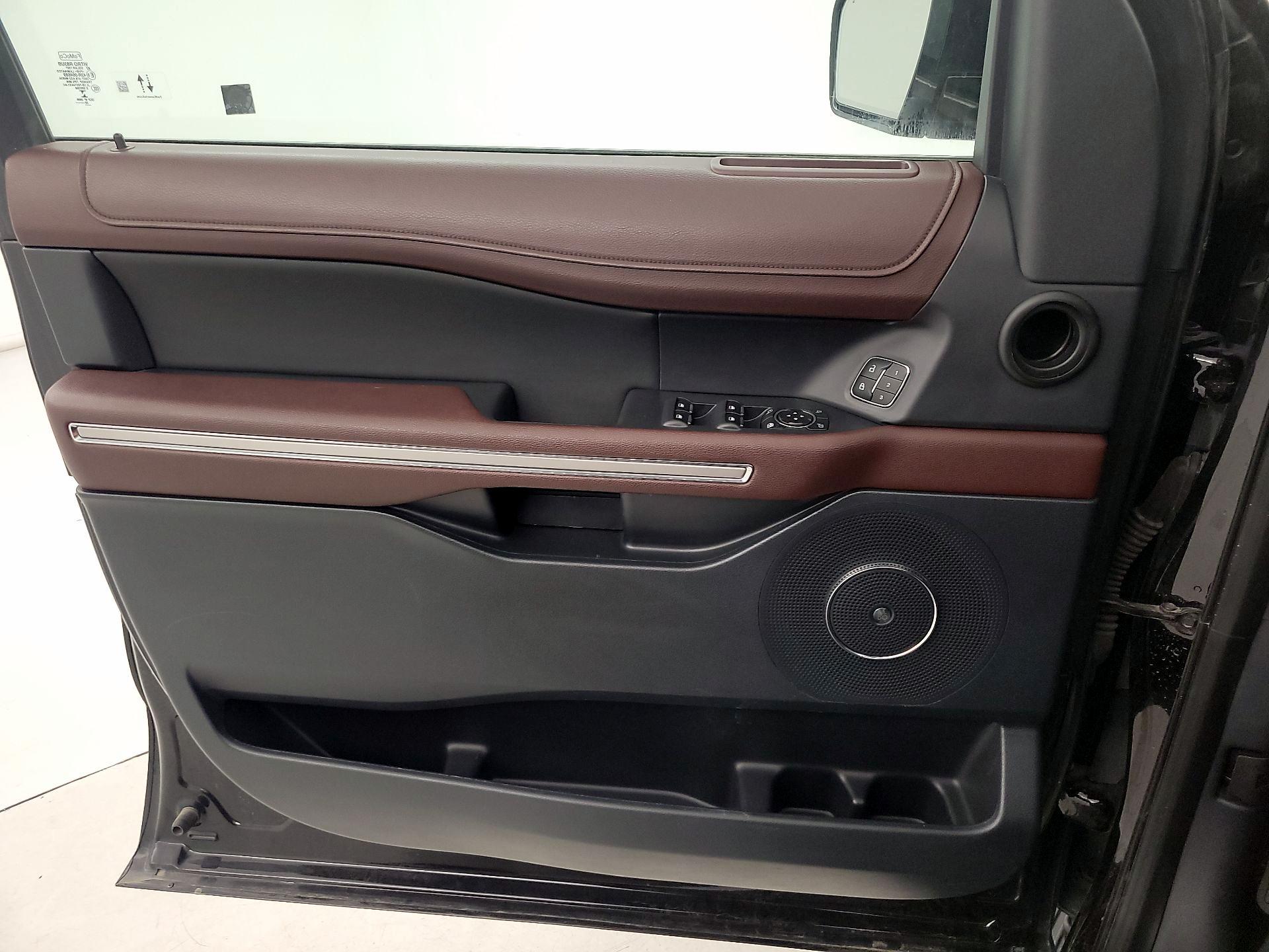 Thumbnail: 2022 Ford Expedition MAX - 12