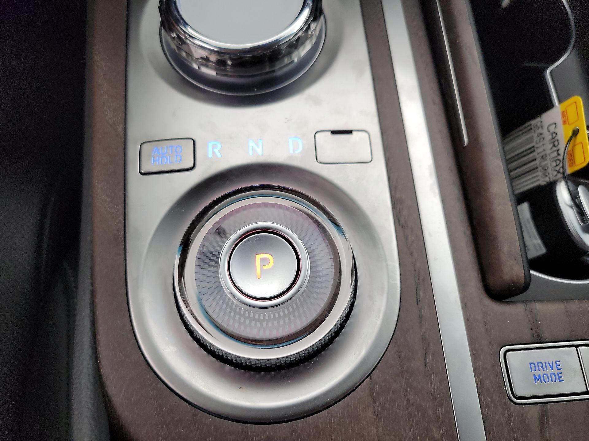 Thumbnail: 2024 Genesis G80 - 18