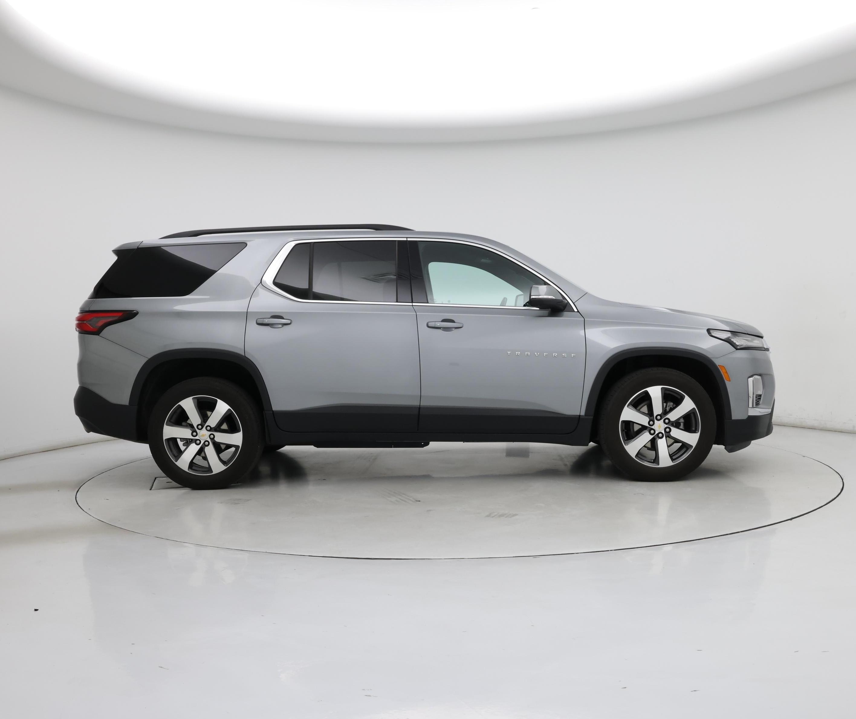 Thumbnail: 2023 Chevrolet Traverse - 7