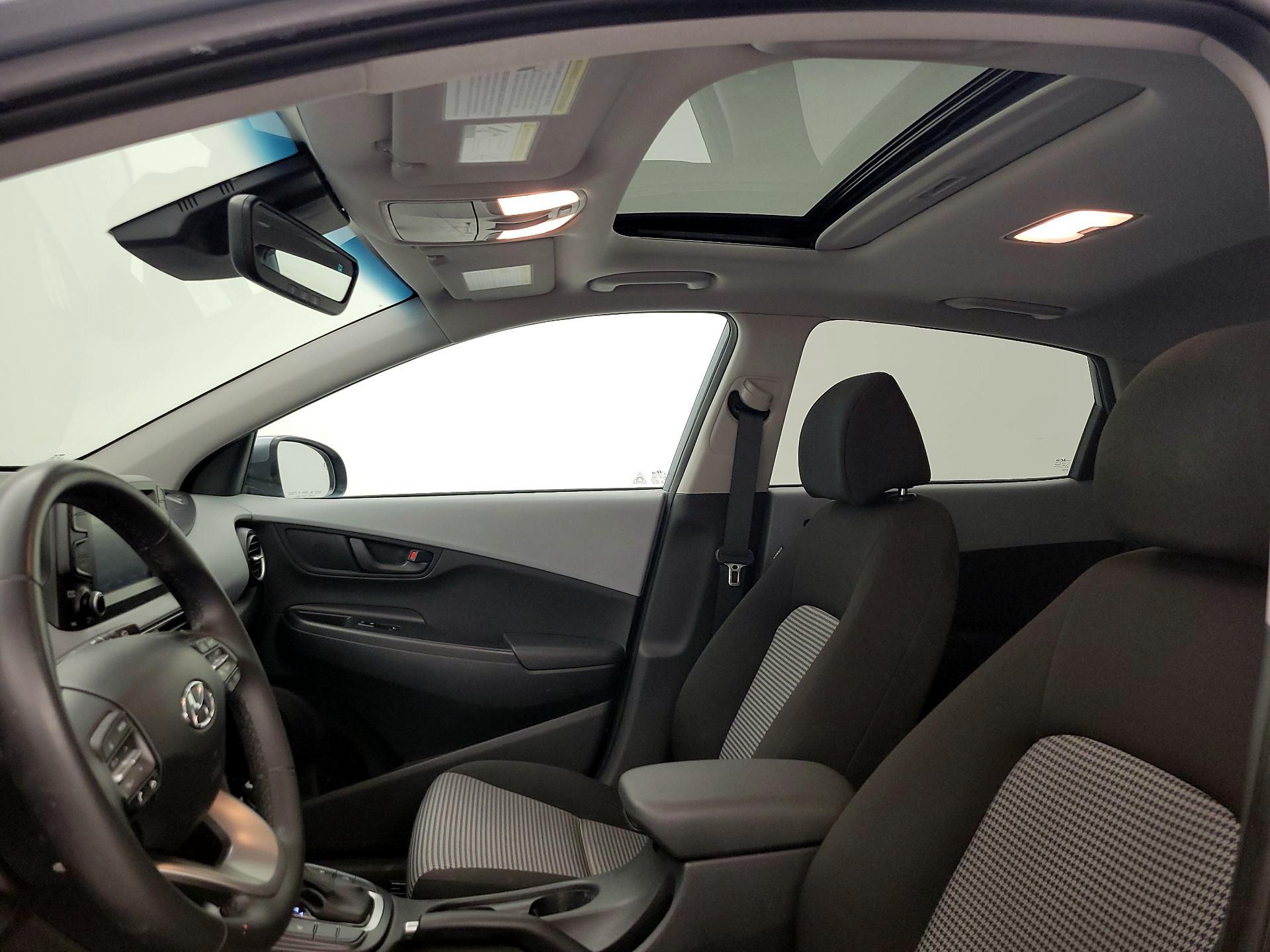 Thumbnail: 2018 Hyundai Kona - 19