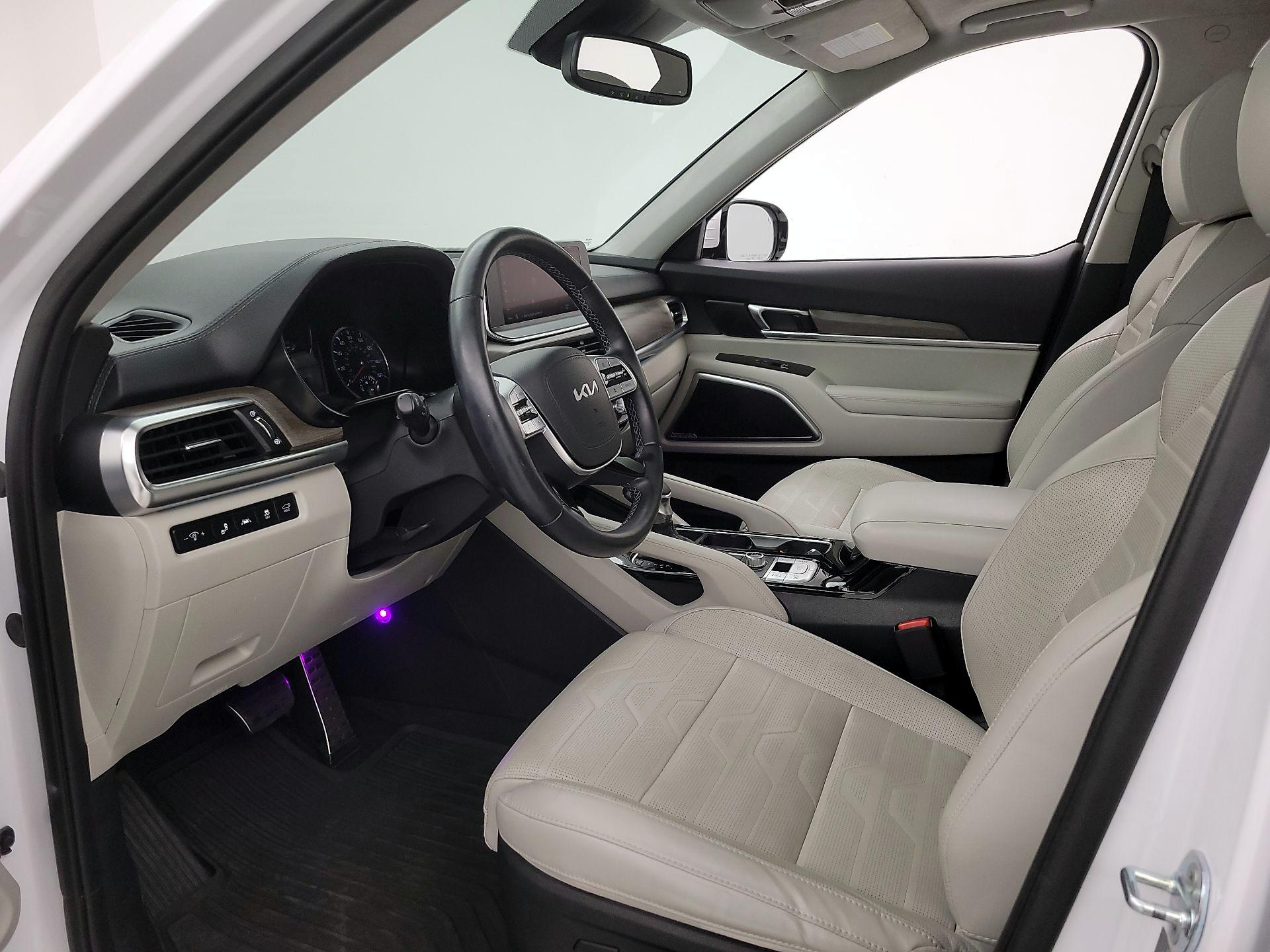 Thumbnail: 2022 Kia Telluride - 11