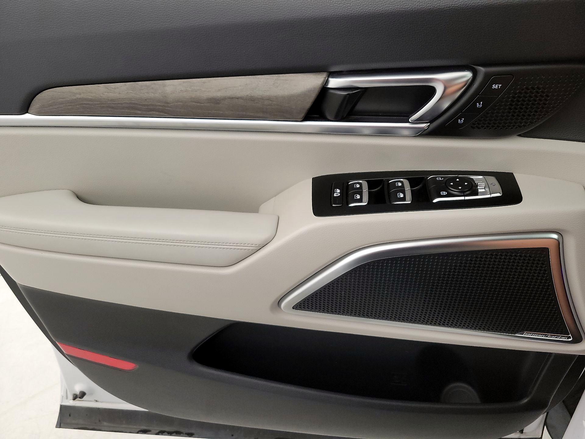 Thumbnail: 2022 Kia Telluride - 12