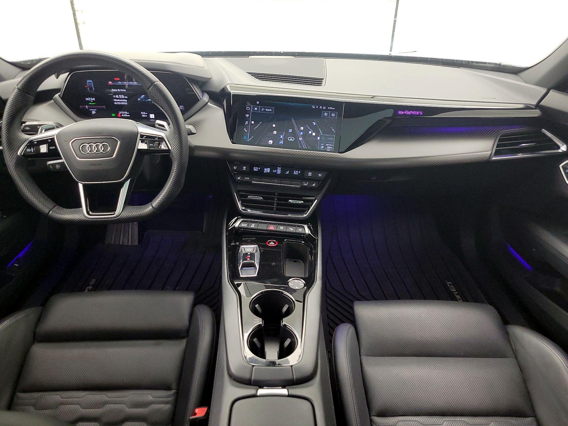 Thumbnail: 2022 Audi e-tron GT - 9