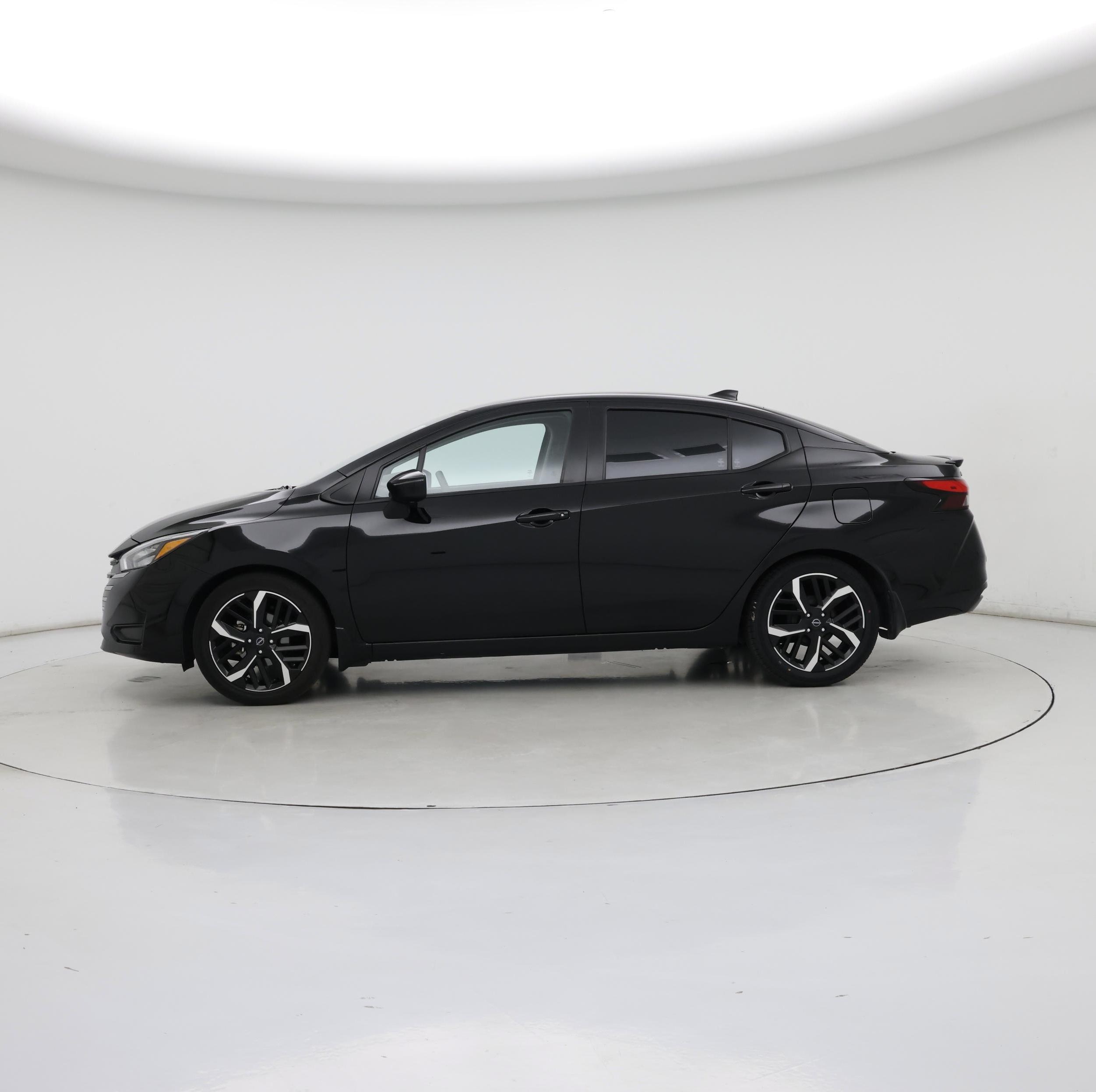Thumbnail: 2023 Nissan Versa - 3