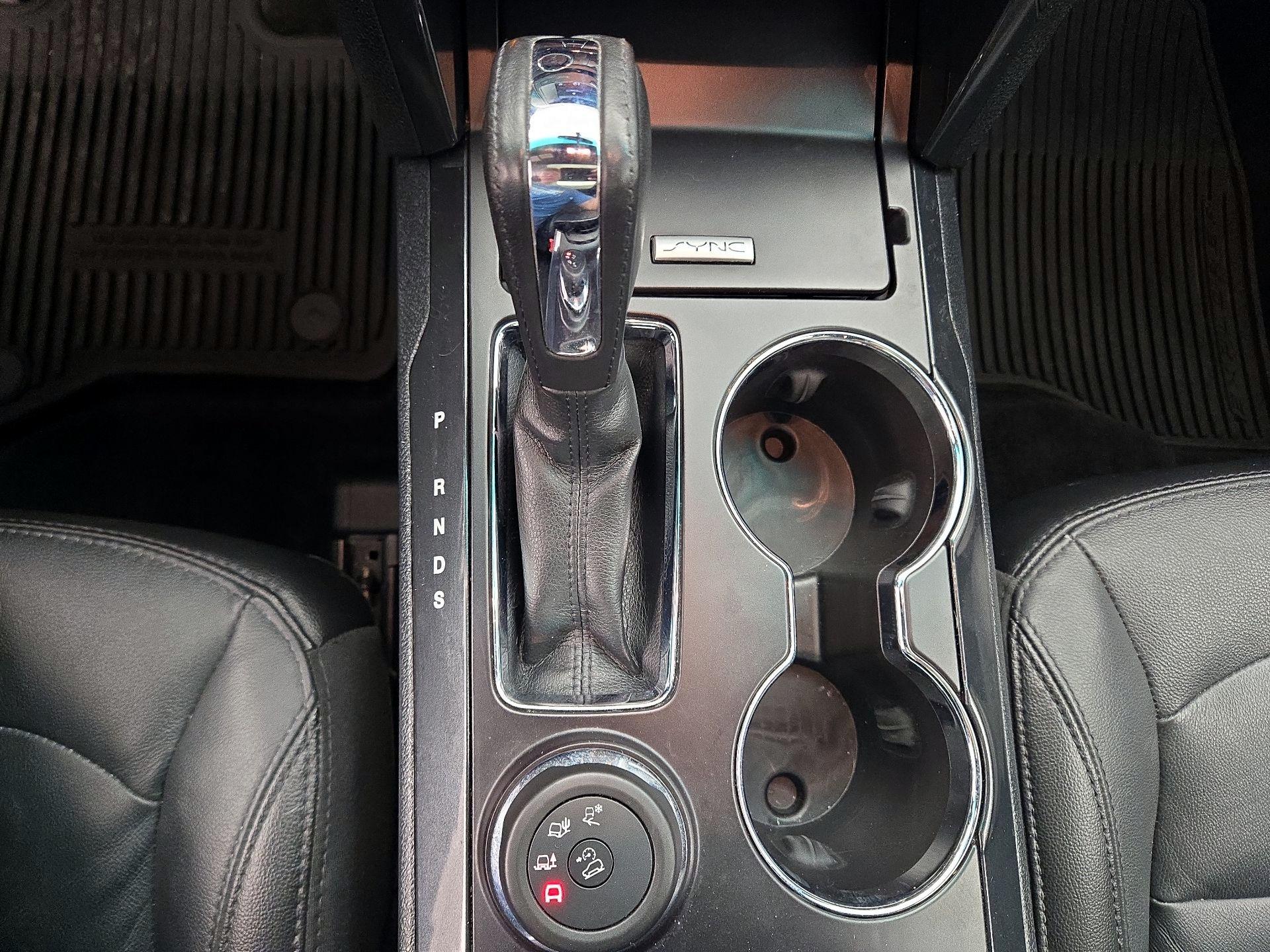 Thumbnail: 2016 Ford Explorer - 17