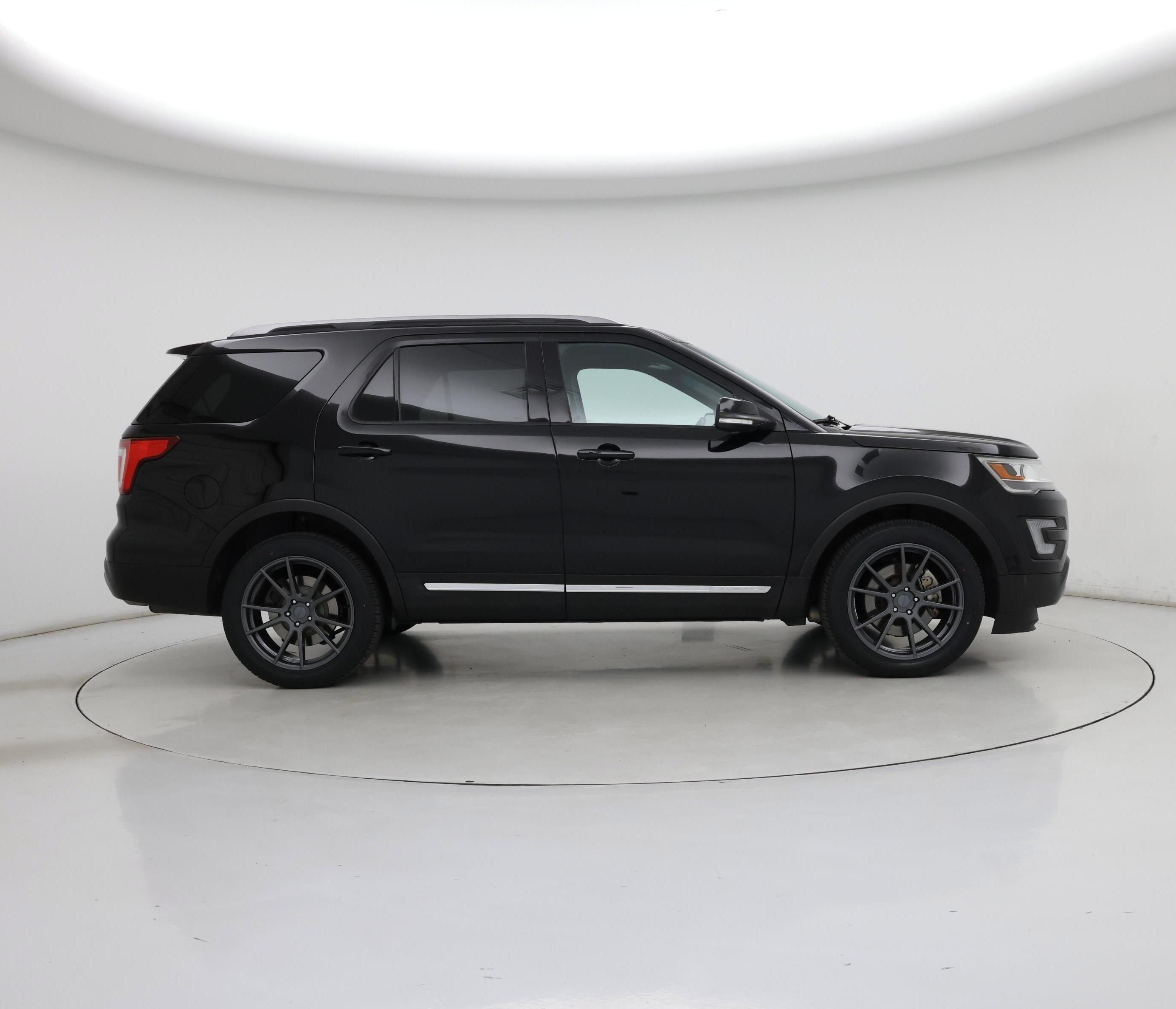 Thumbnail: 2016 Ford Explorer - 7