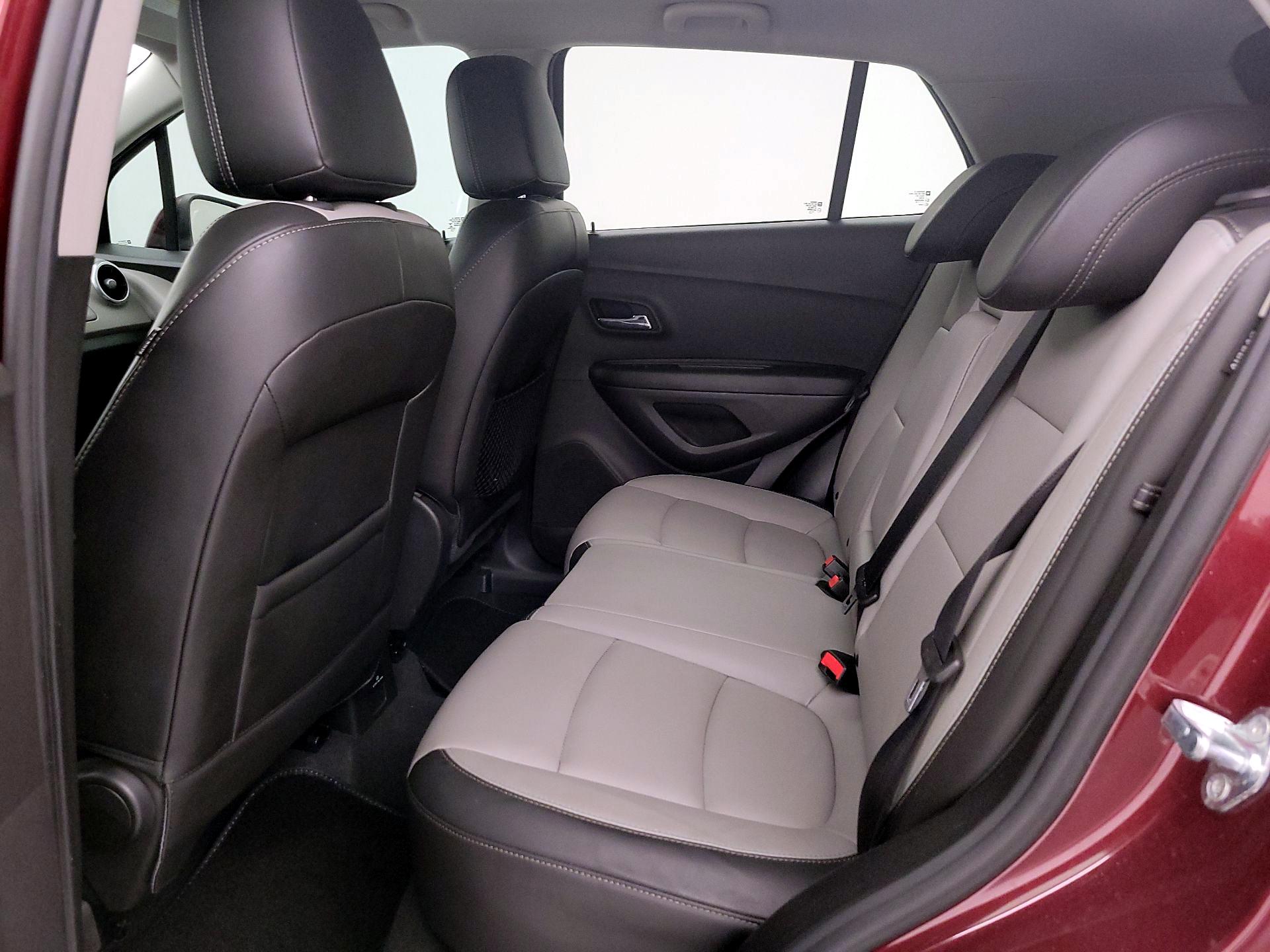 Thumbnail: 2016 Chevrolet Trax - 19
