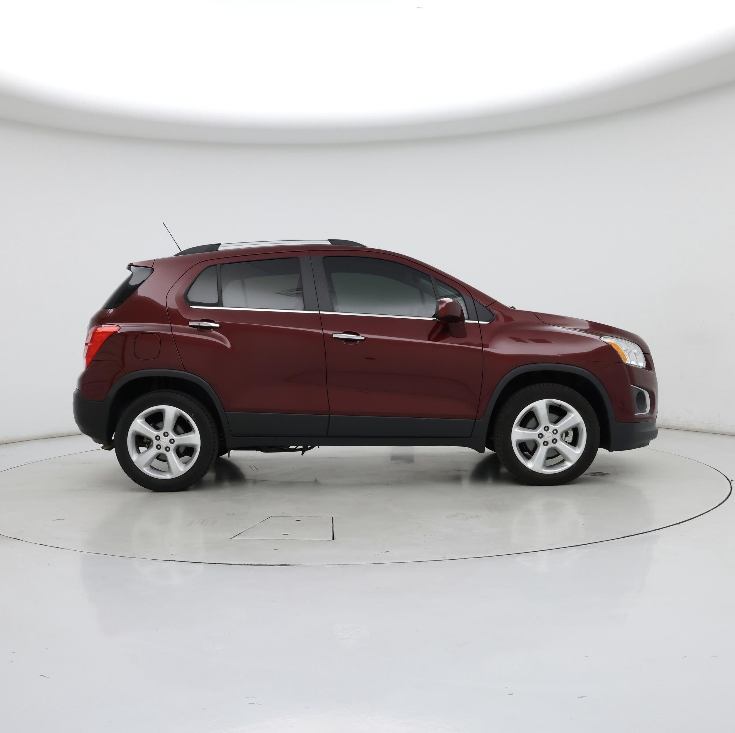 Thumbnail: 2016 Chevrolet Trax - 7