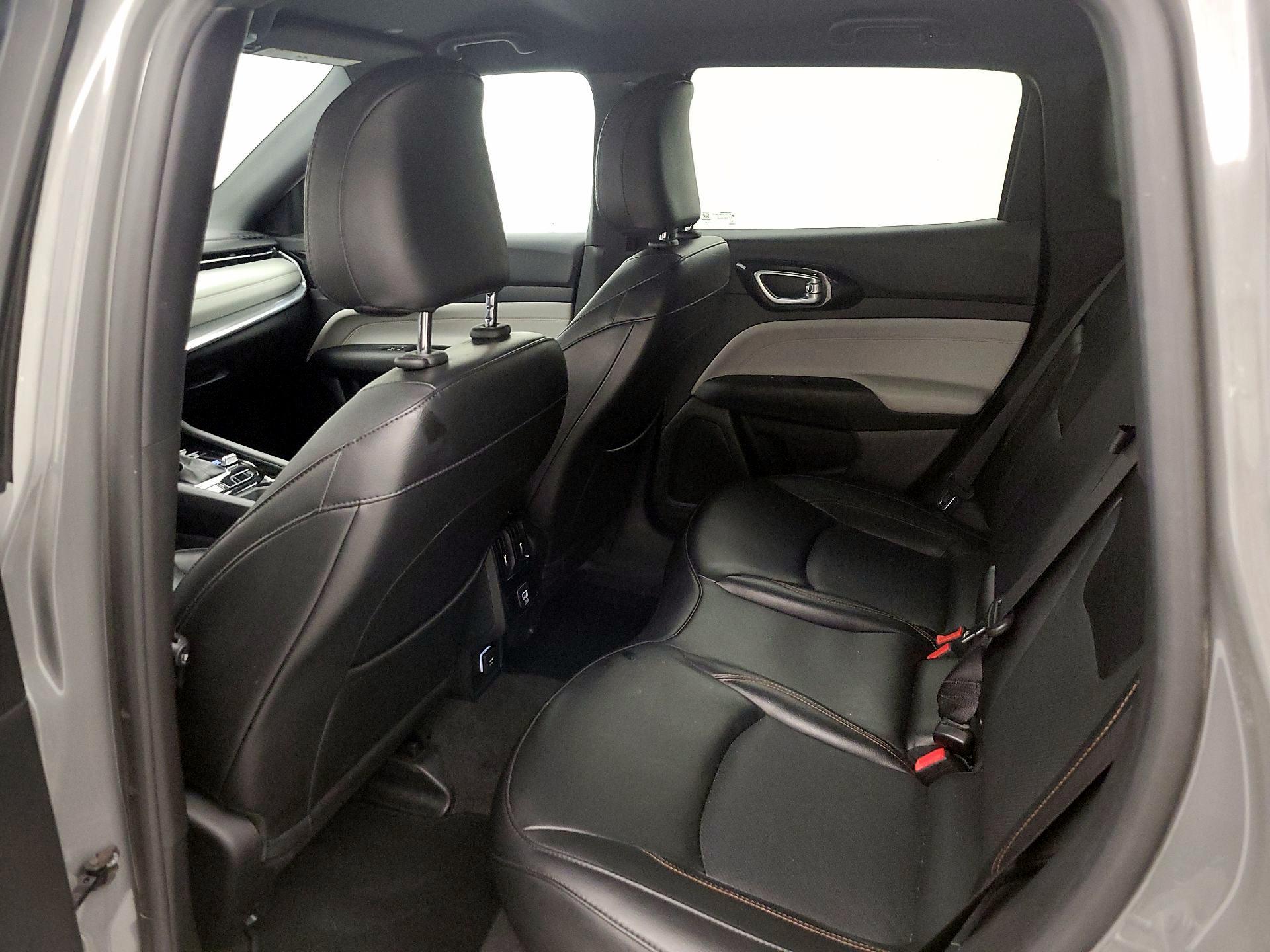 Thumbnail: 2023 Jeep Compass - 19