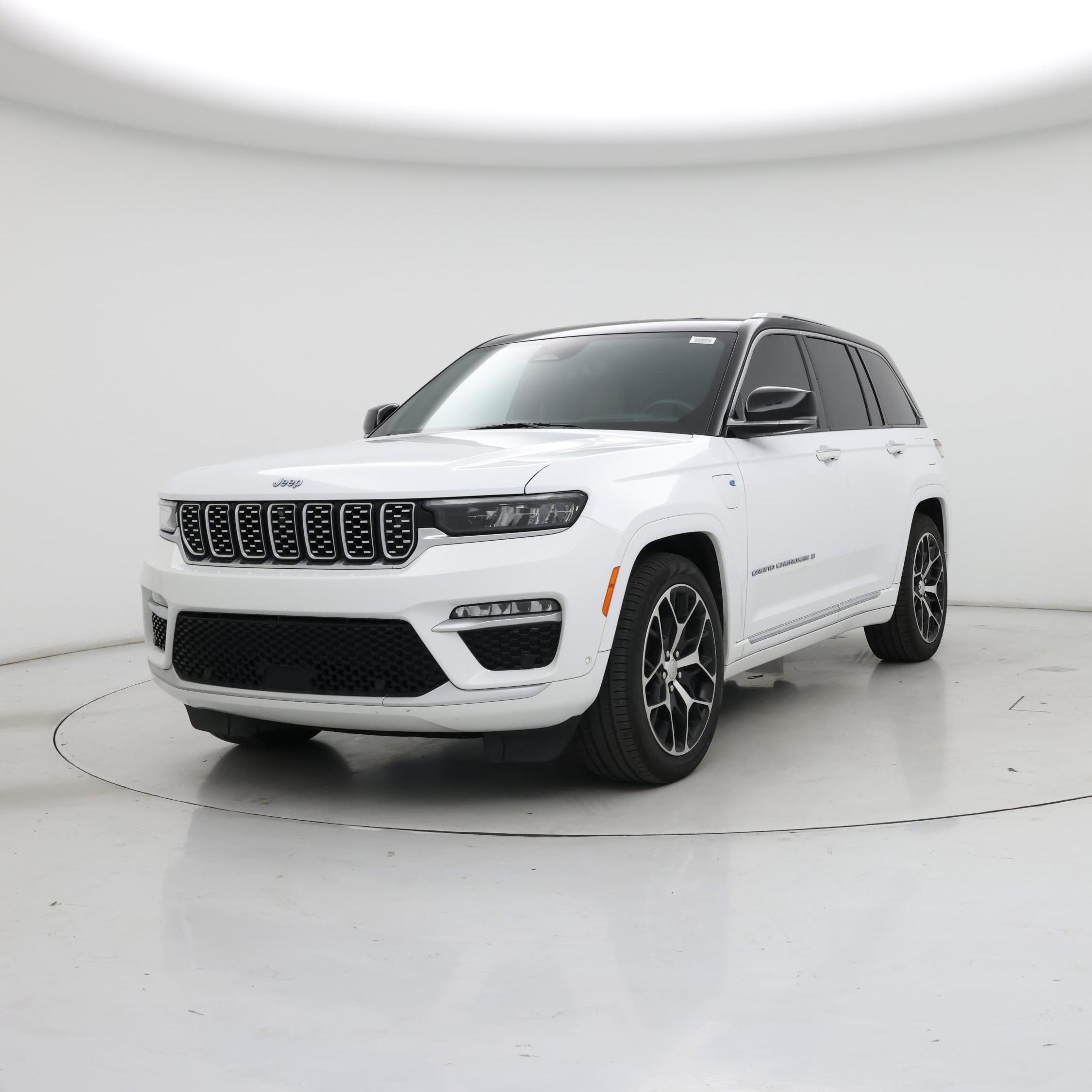 Thumbnail: 2023 Jeep Grand Cherokee - 4