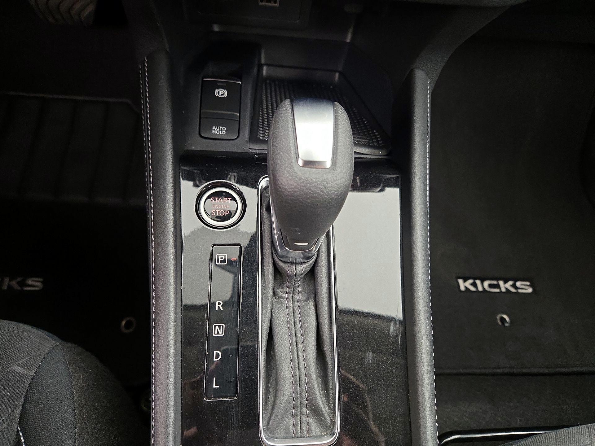 Thumbnail: 2024 Nissan Kicks - 17