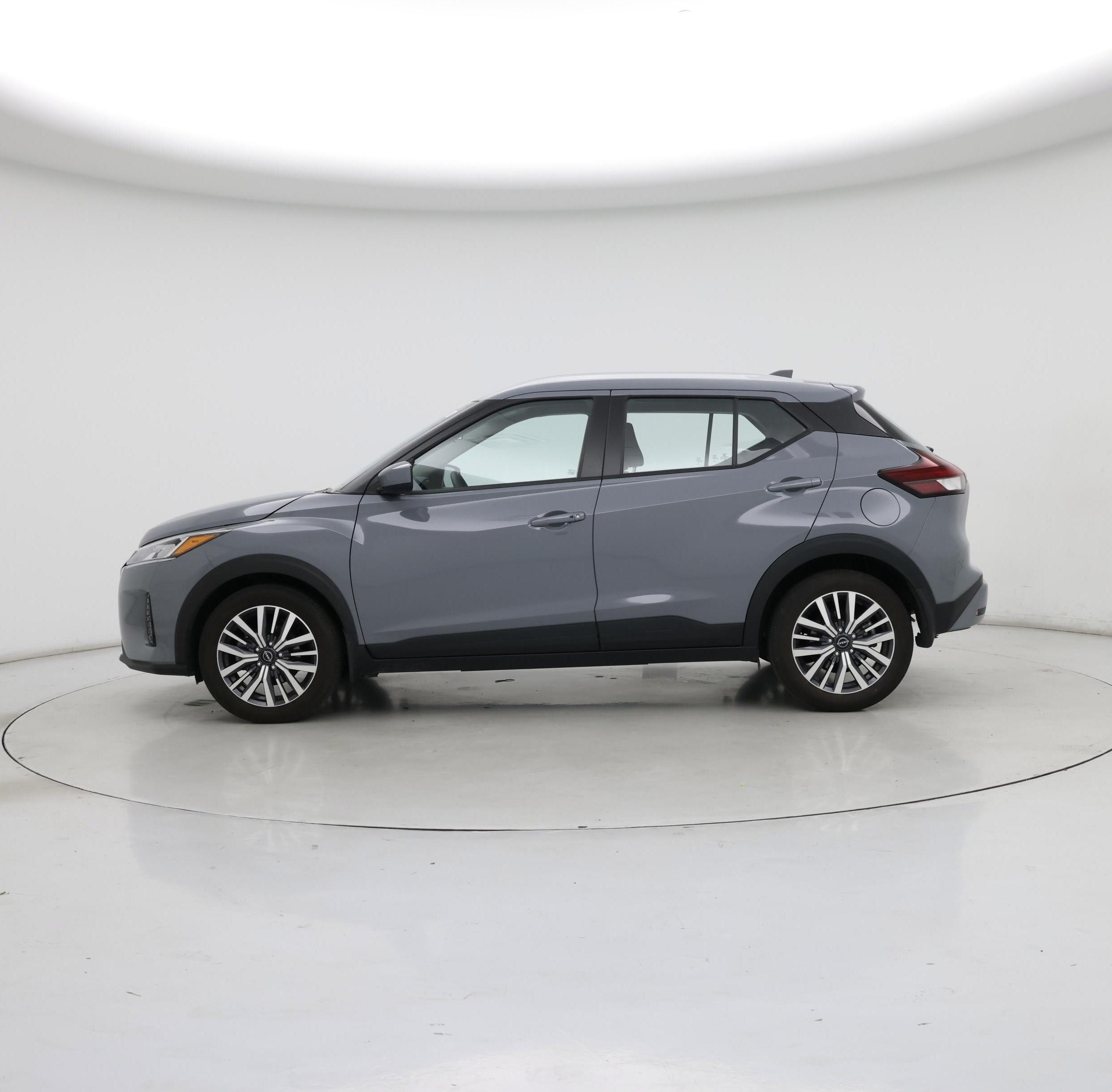 Thumbnail: 2024 Nissan Kicks - 3