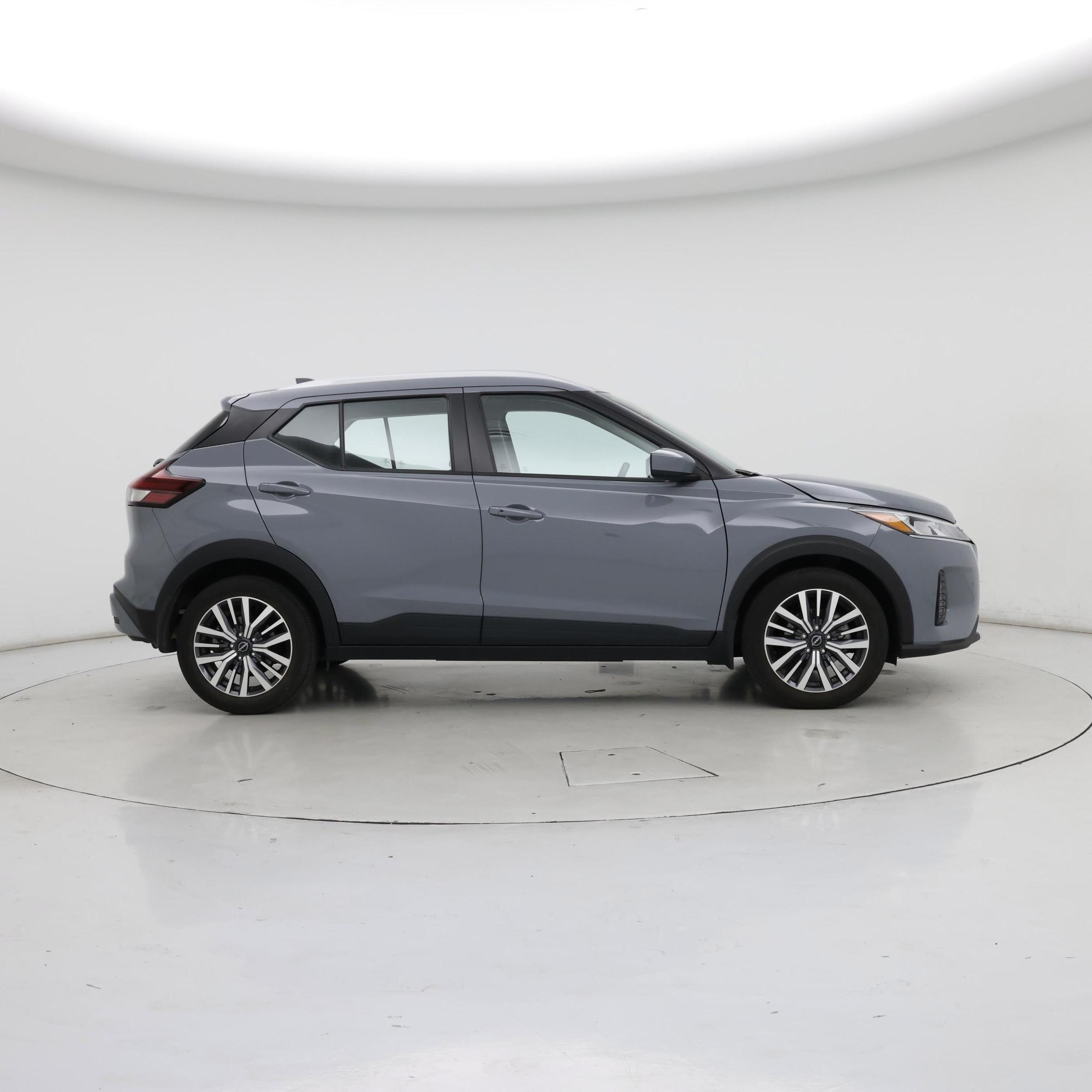 Thumbnail: 2024 Nissan Kicks - 7