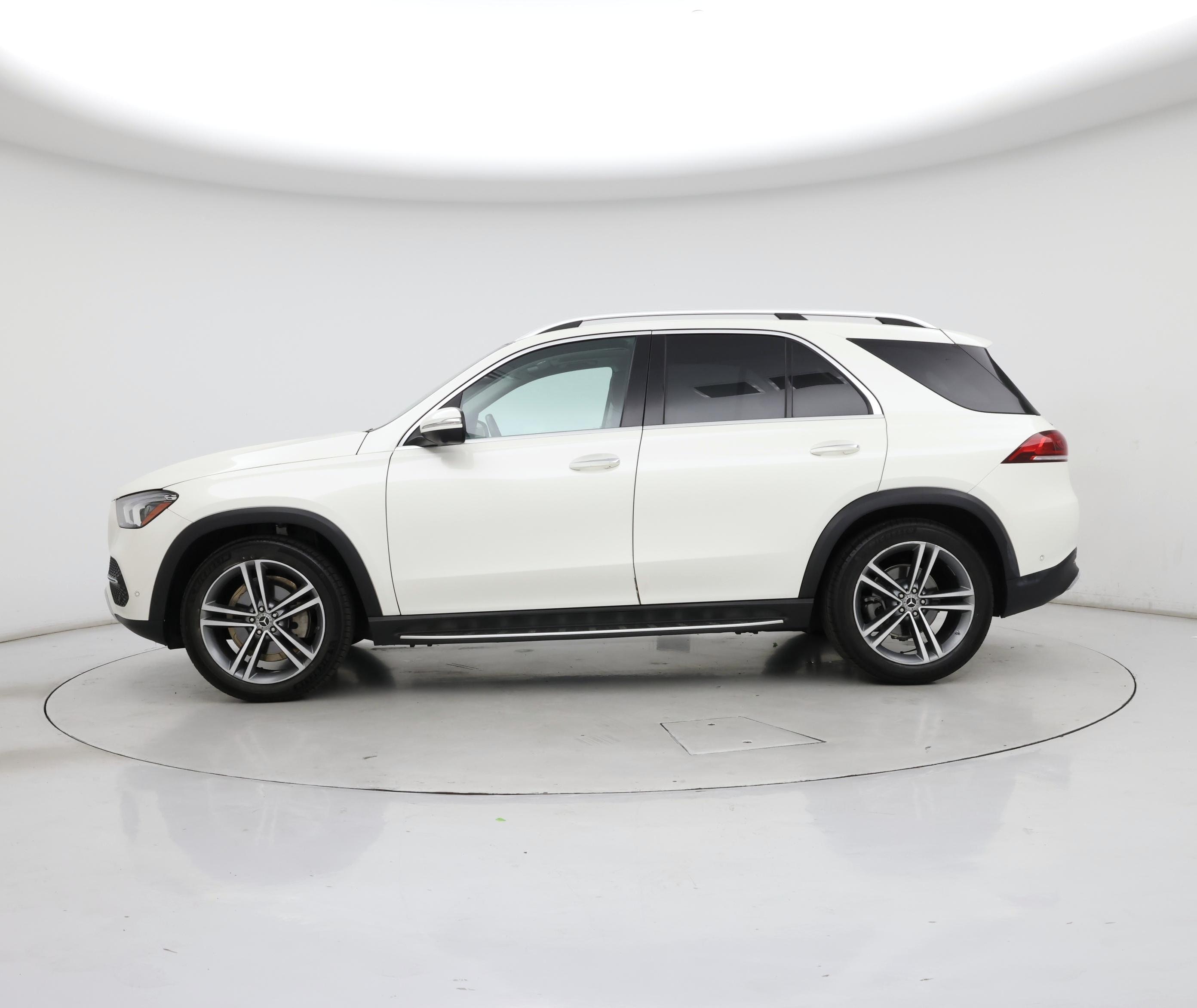 Thumbnail: 2020 Mercedes-Benz GLE - 3