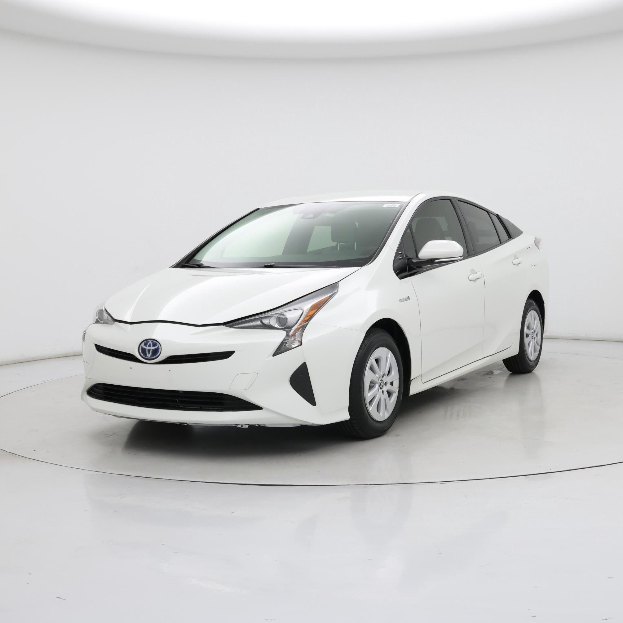 Thumbnail: 2017 Toyota Prius - 4