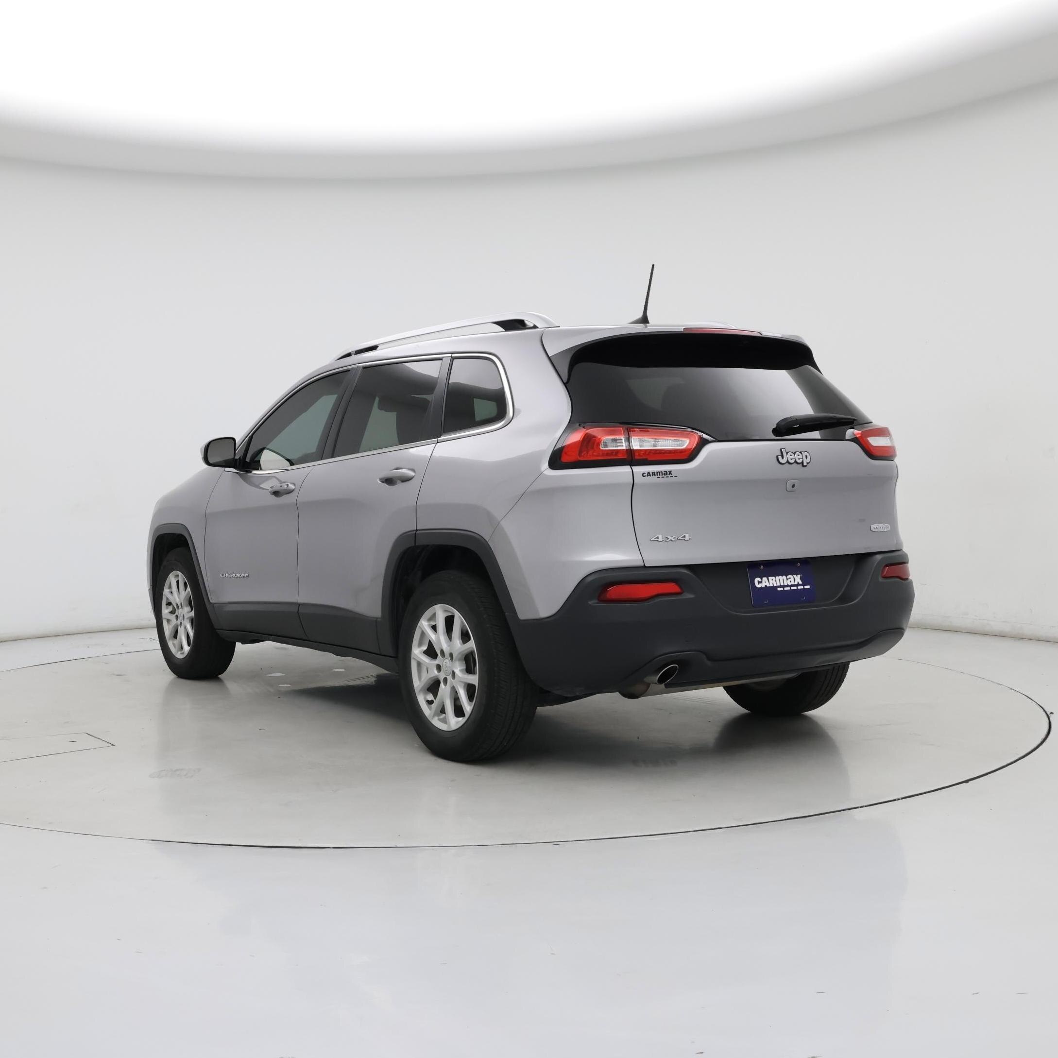 Thumbnail: 2017 Jeep Cherokee - 2