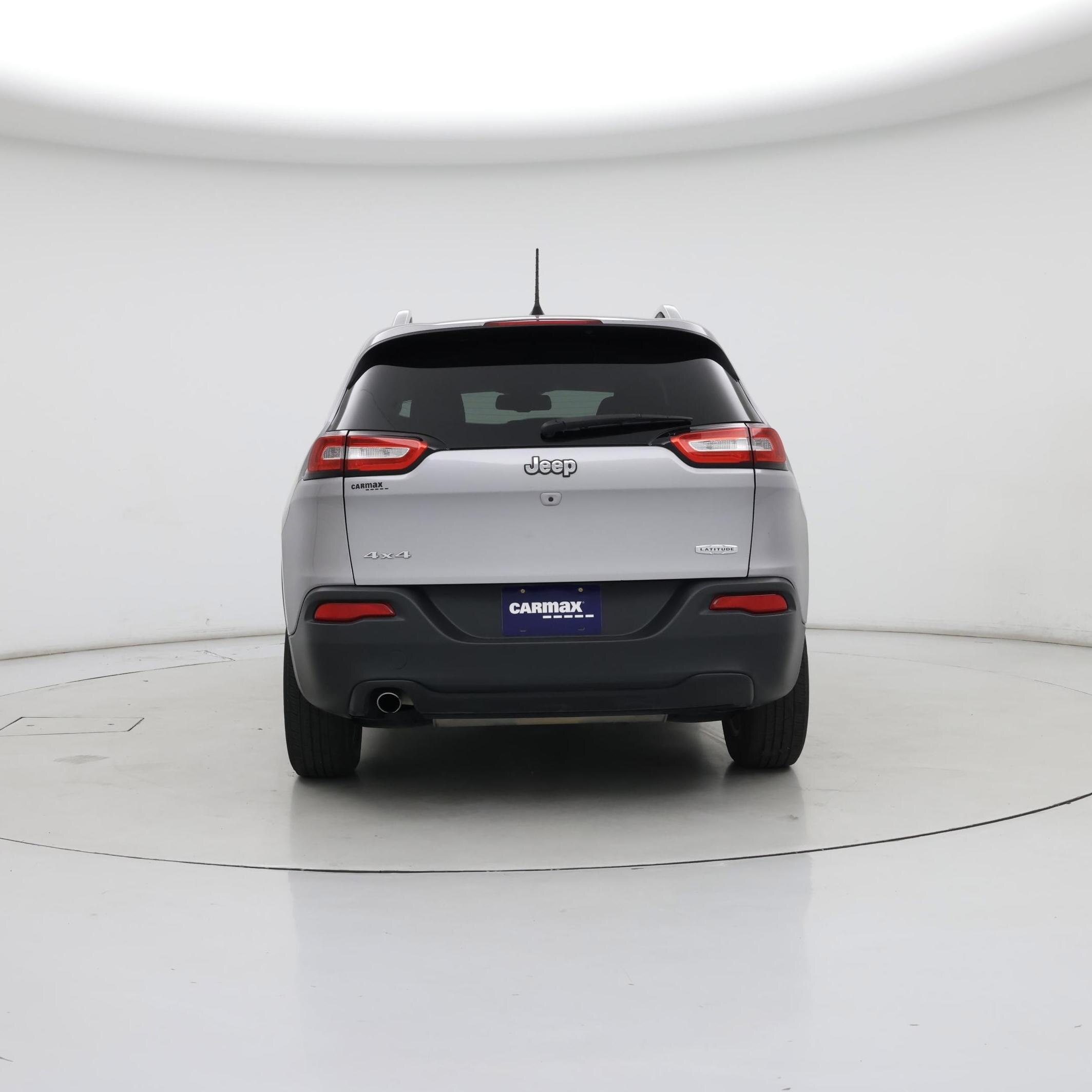 Thumbnail: 2017 Jeep Cherokee - 6