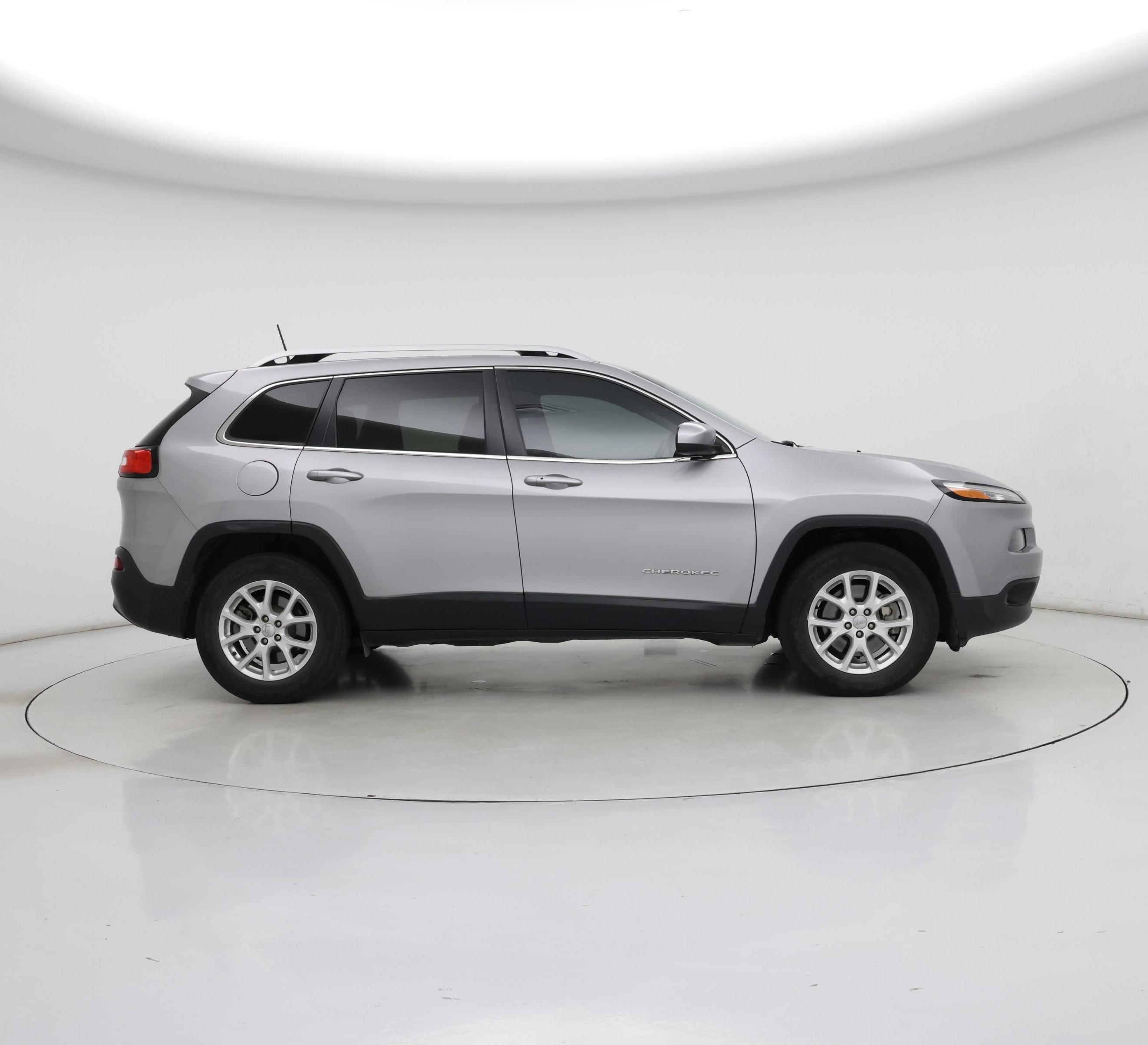 Thumbnail: 2017 Jeep Cherokee - 7
