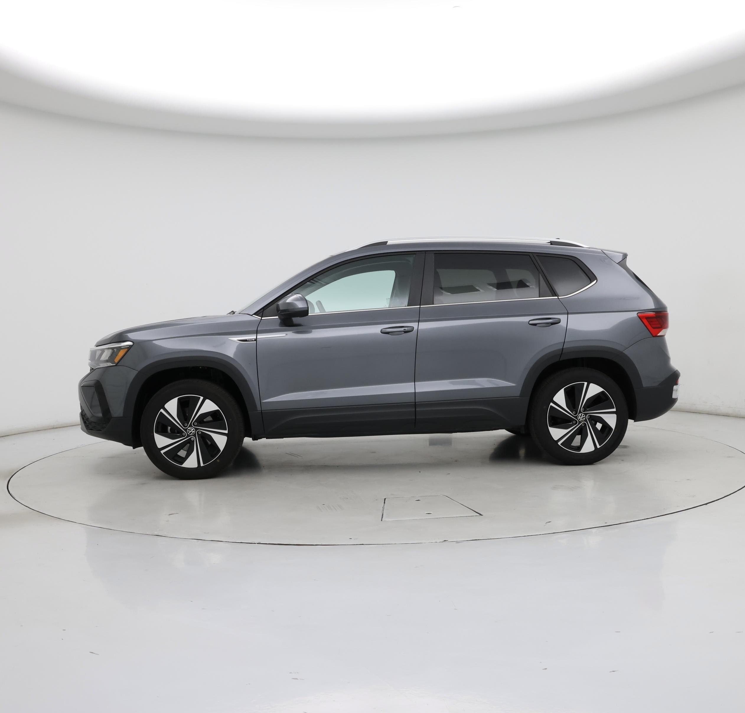 Thumbnail: 2024 Volkswagen Taos - 3
