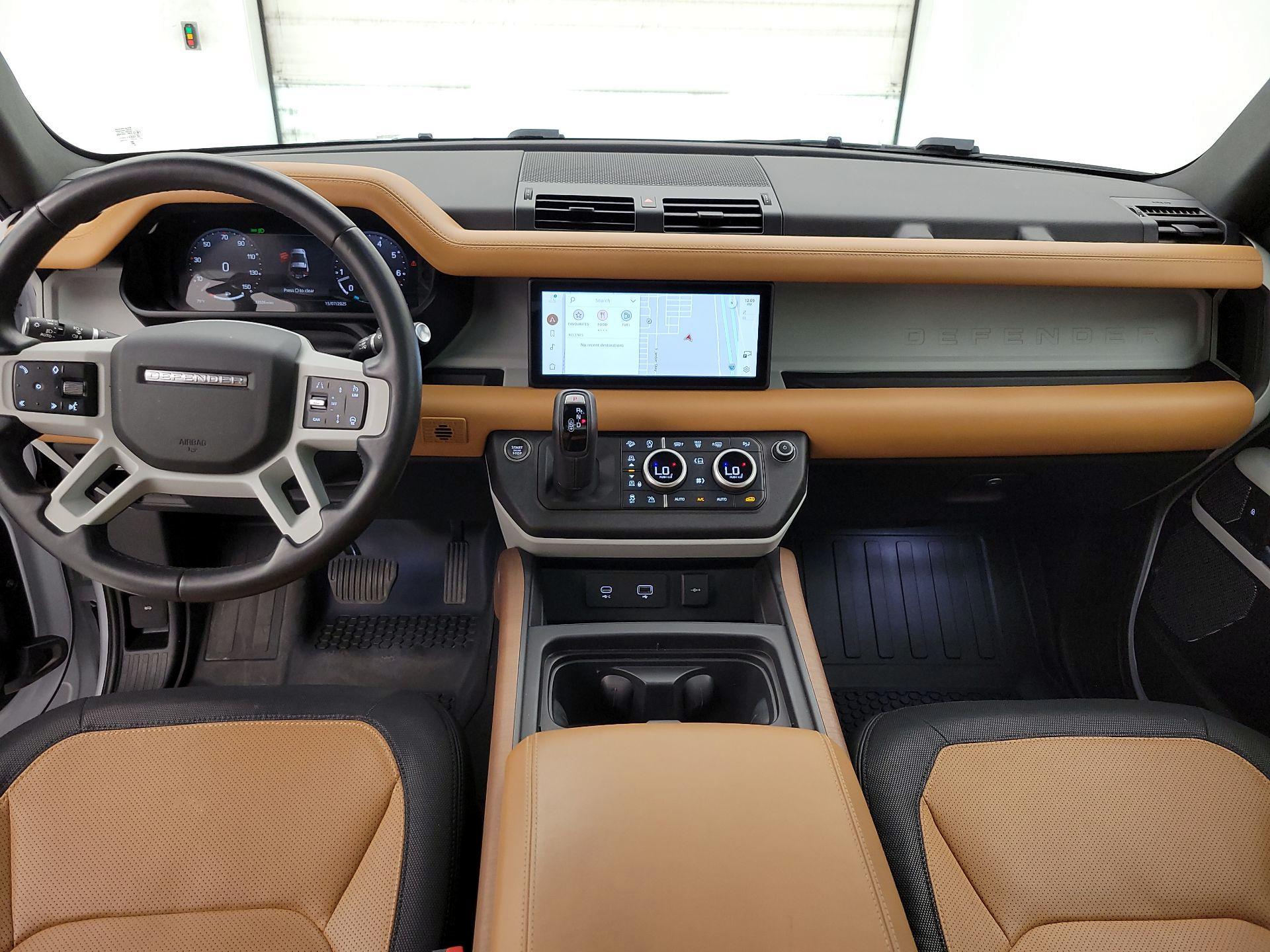 Thumbnail: 2023 Land Rover Defender - 9